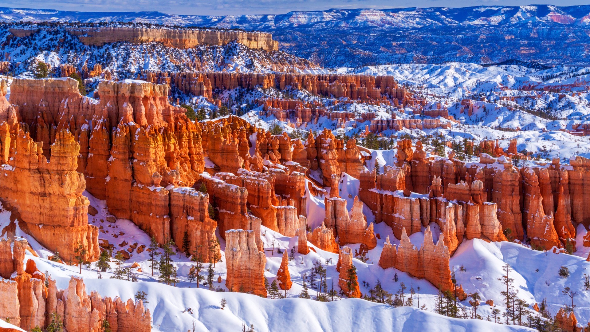 Bryce Canyon National Park in Winter with Snow HD Wallpaper