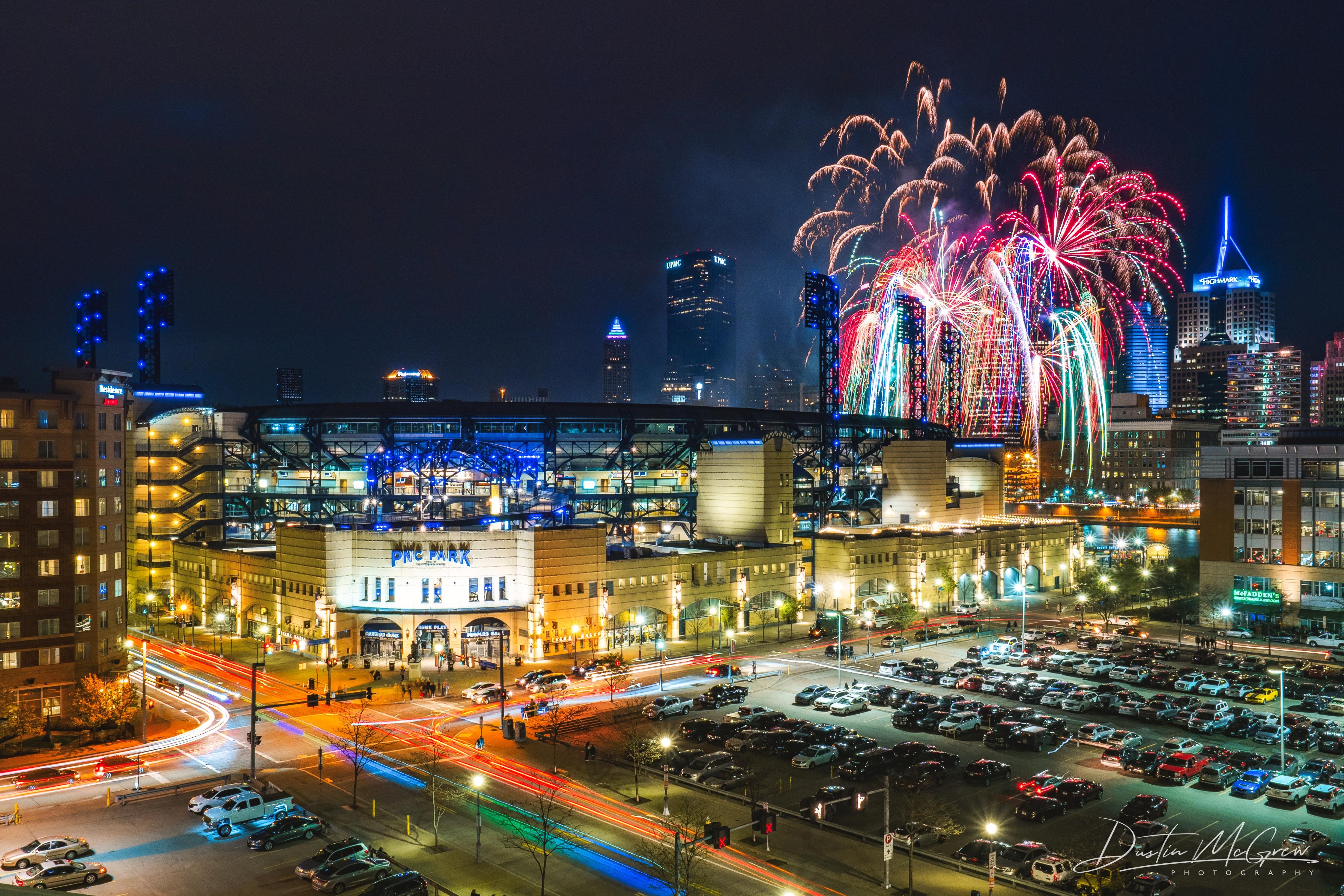 Pittsburgh skyline with fireworks over PNC Park HD Wallpaper