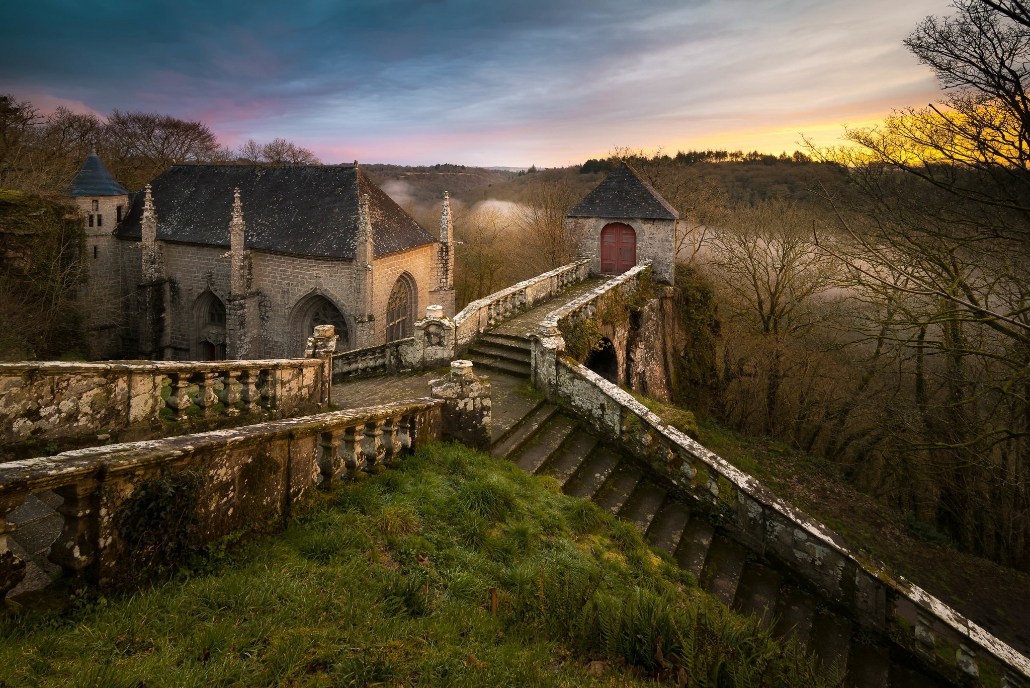 Chapelle du Faouët in France during sunset HD Wallpaper