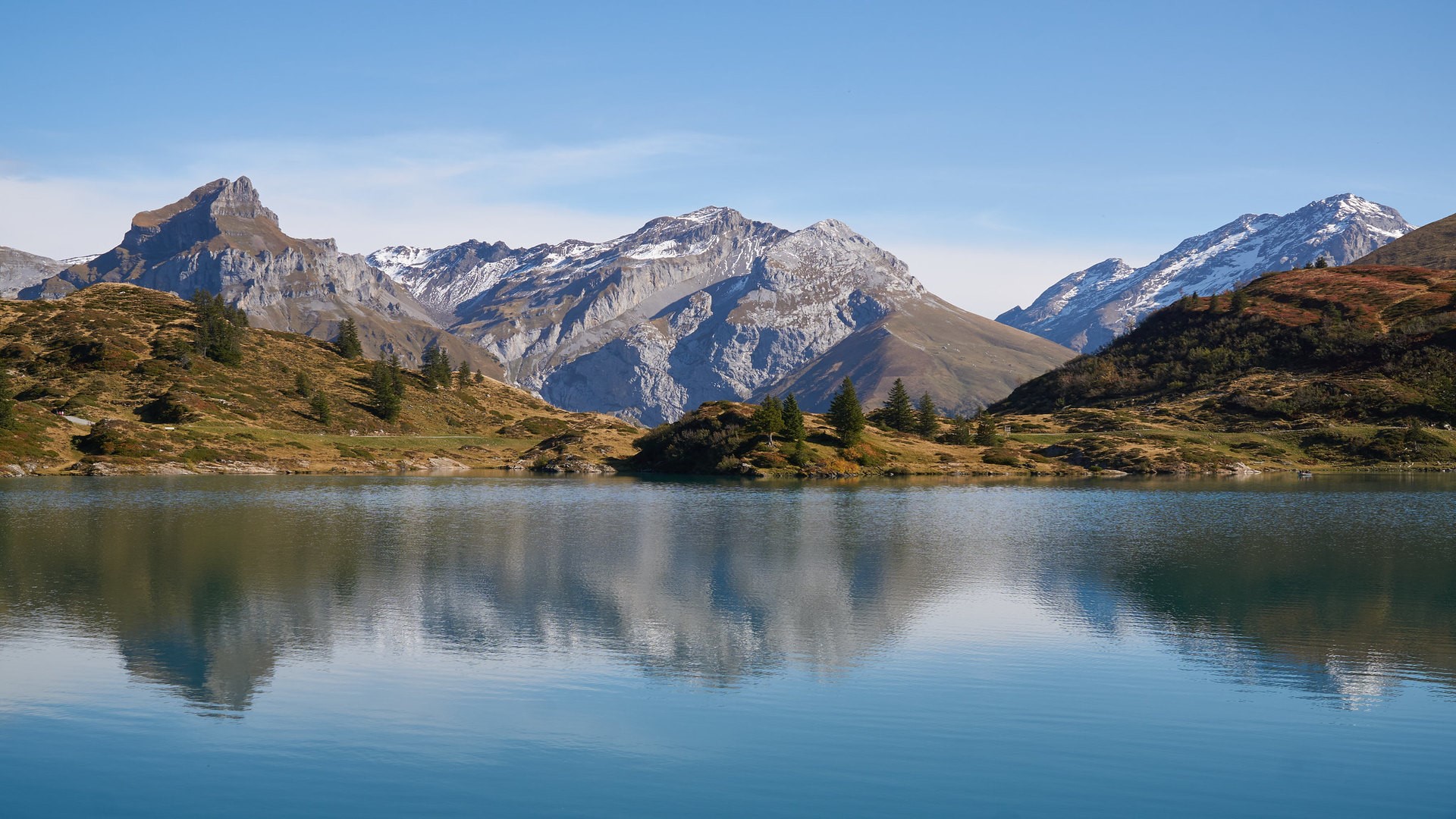 Mountains and lake landscape in Switzerland HD Wallpaper