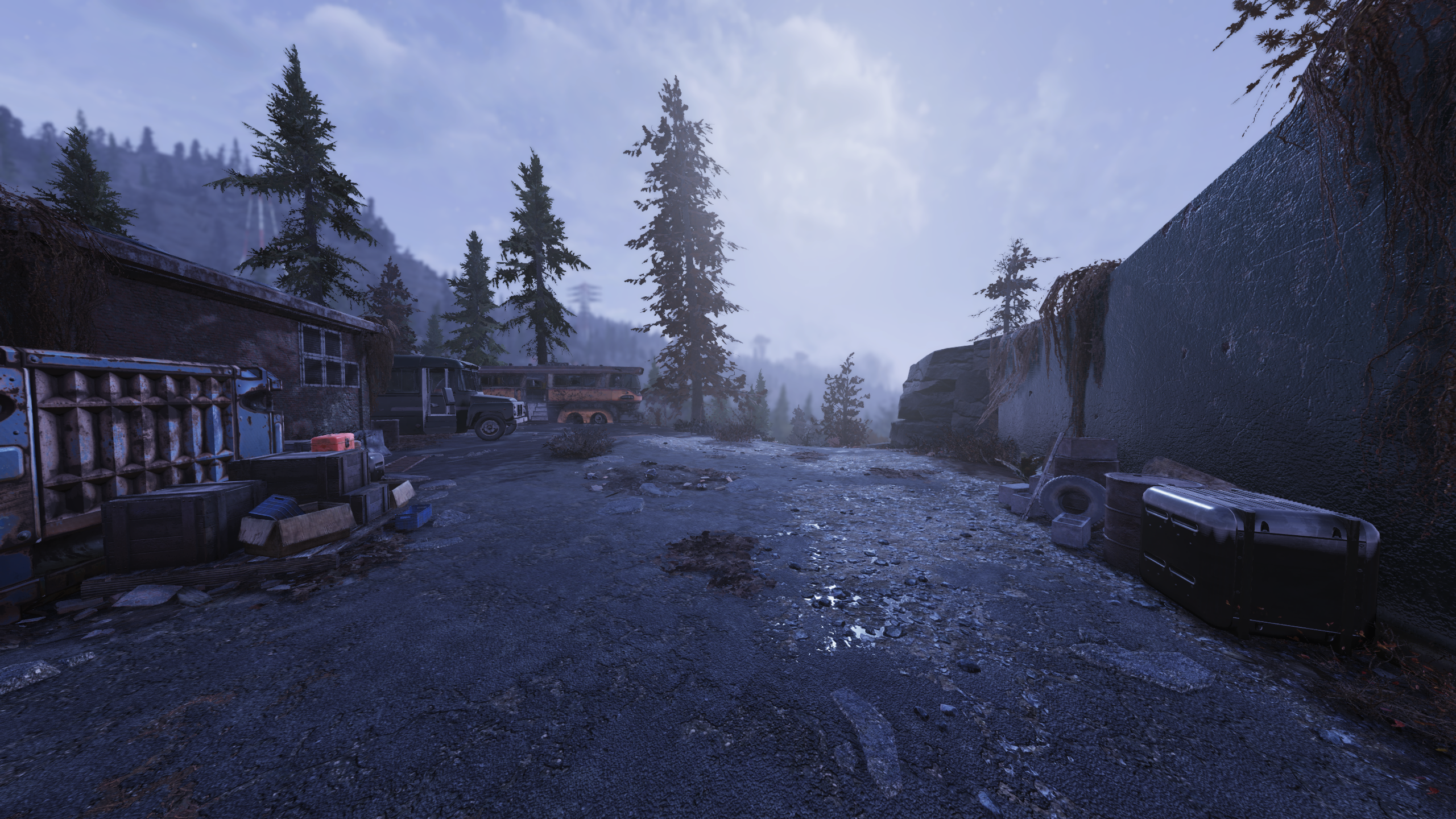 Fallout screenshot of a post-apocalyptic junkyard HD Wallpaper