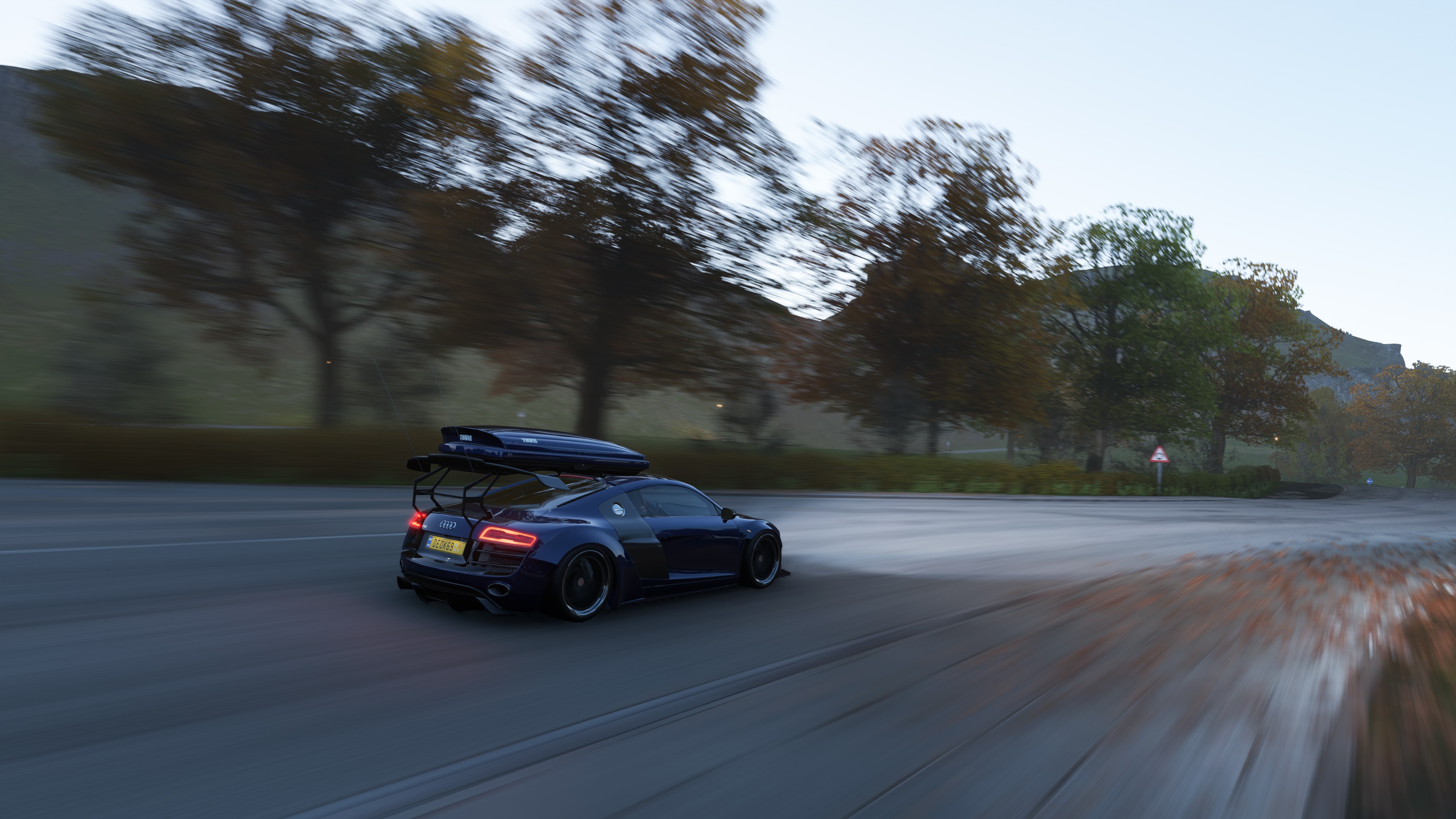 Audi R8 GT with roof box in Forza Horizon 4 HD Wallpaper