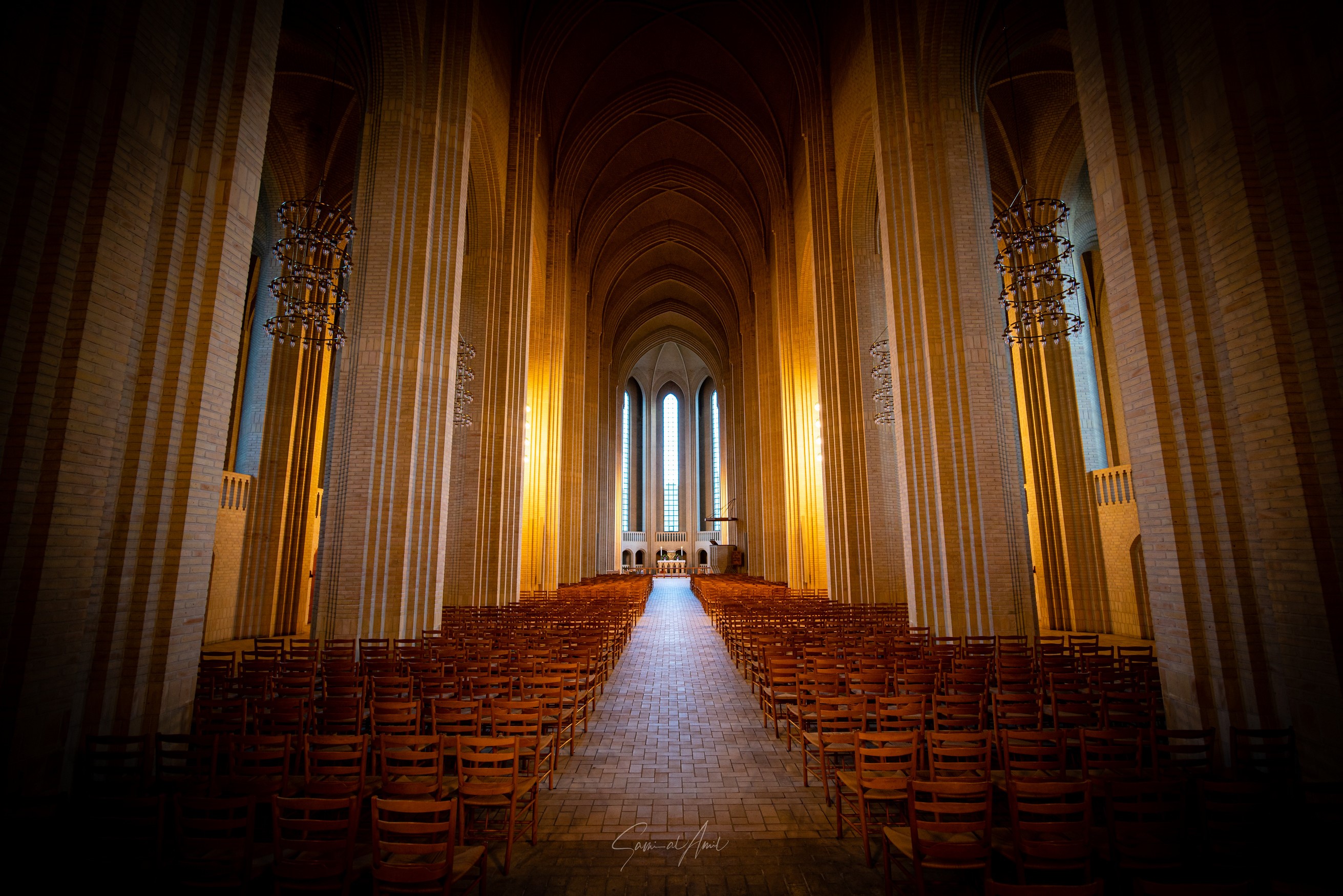 Grundtvigs Church interior, Copenhagen, Denmark HD Wallpaper