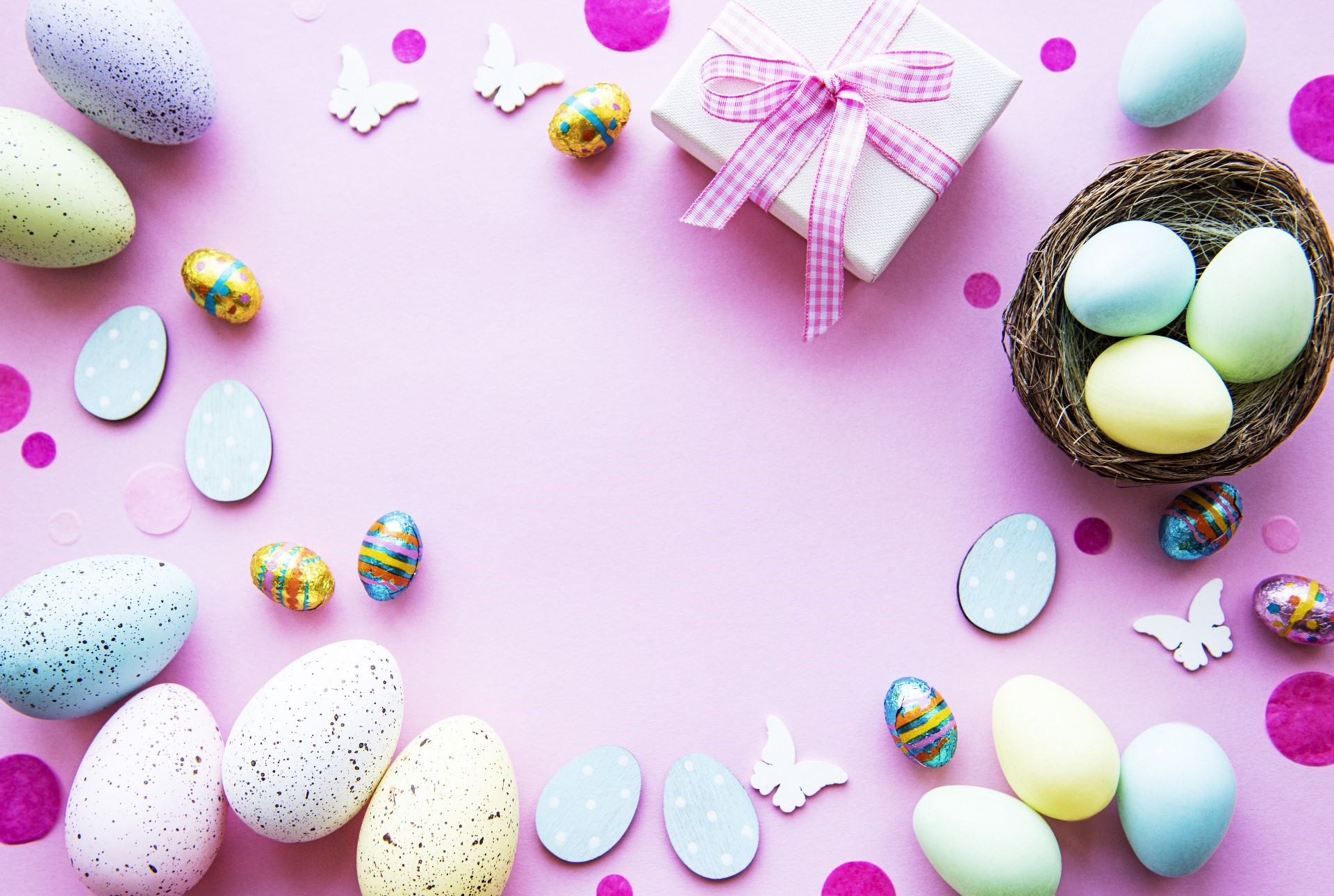 Easter eggs and gift box on pink background HD Wallpaper