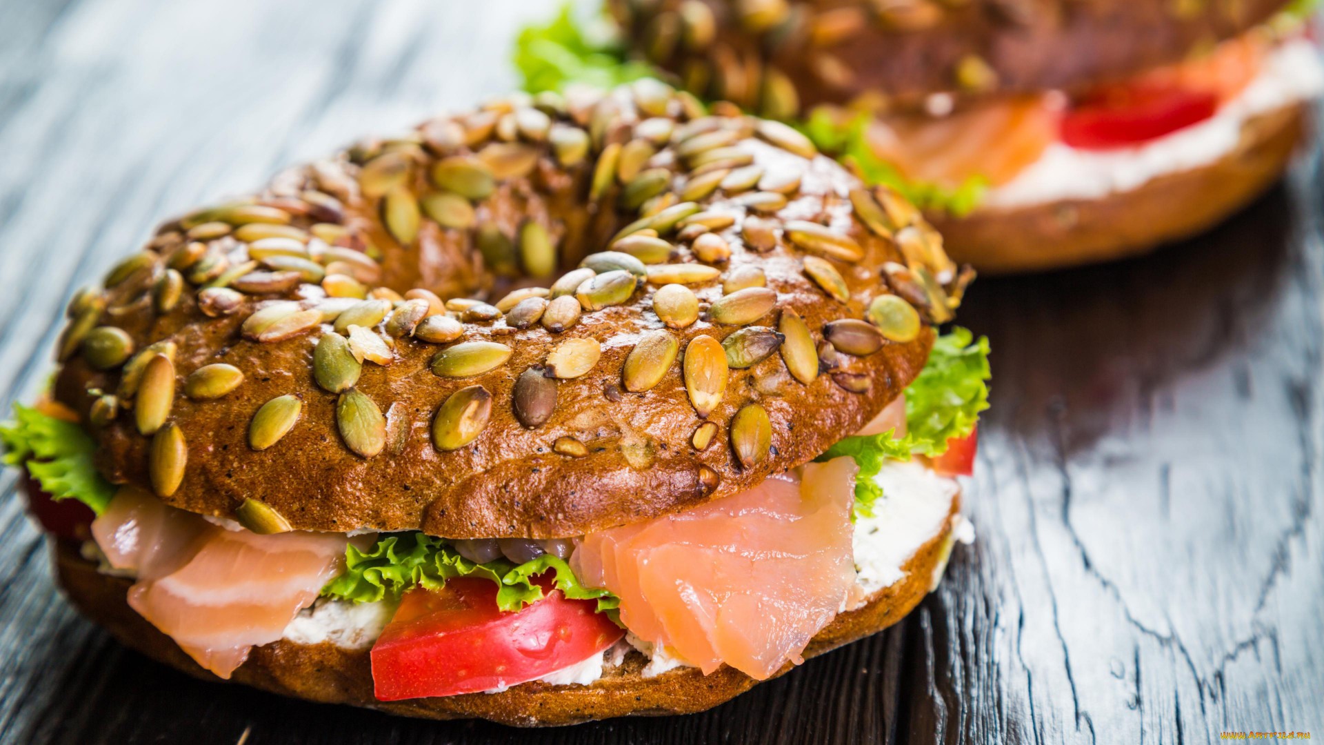 Salmon and cream cheese bagel with seeds HD Wallpaper