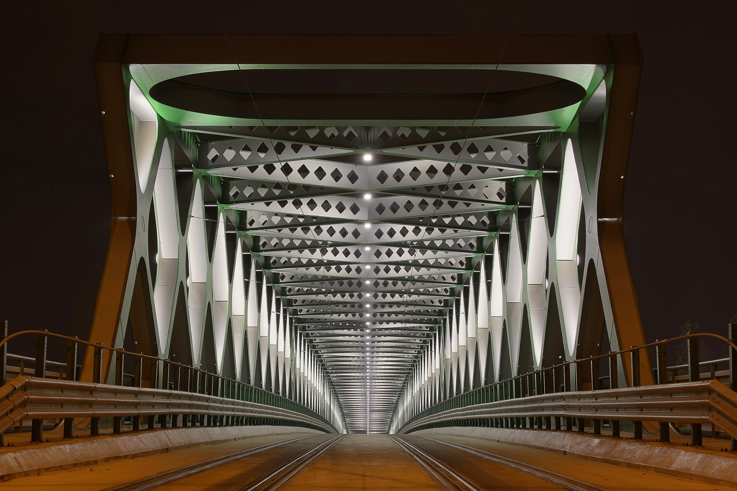The SNP Bridge in Bratislava, Slovakia at night HD Wallpaper