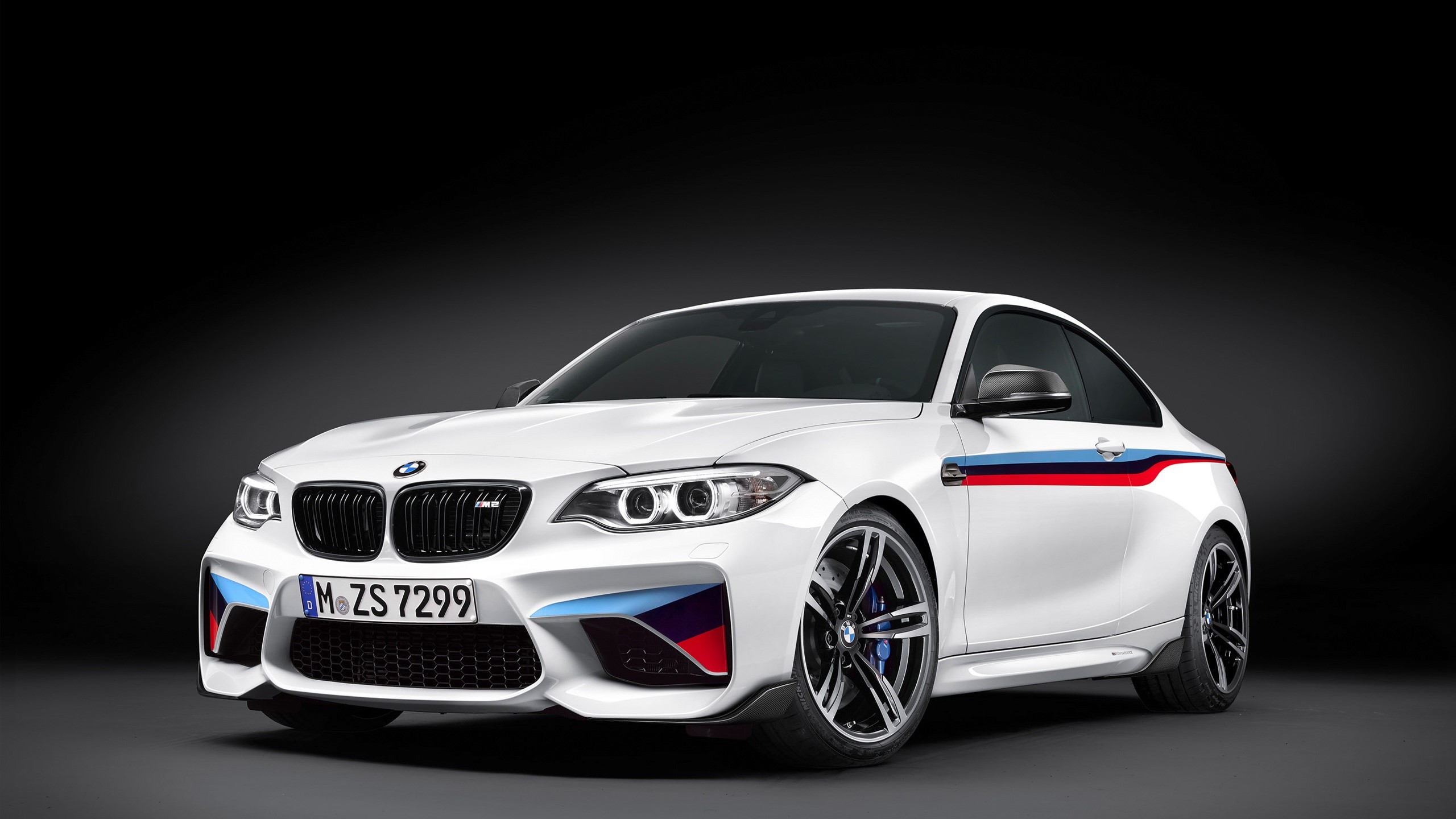 White BMW M2 Competition Sports Car HD Wallpaper