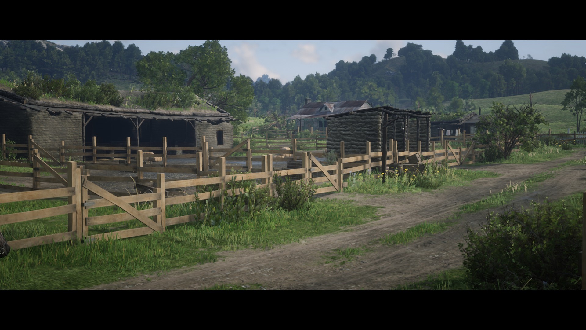 Farm buildings and fences in Red Dead Redemption 2 HD Wallpaper