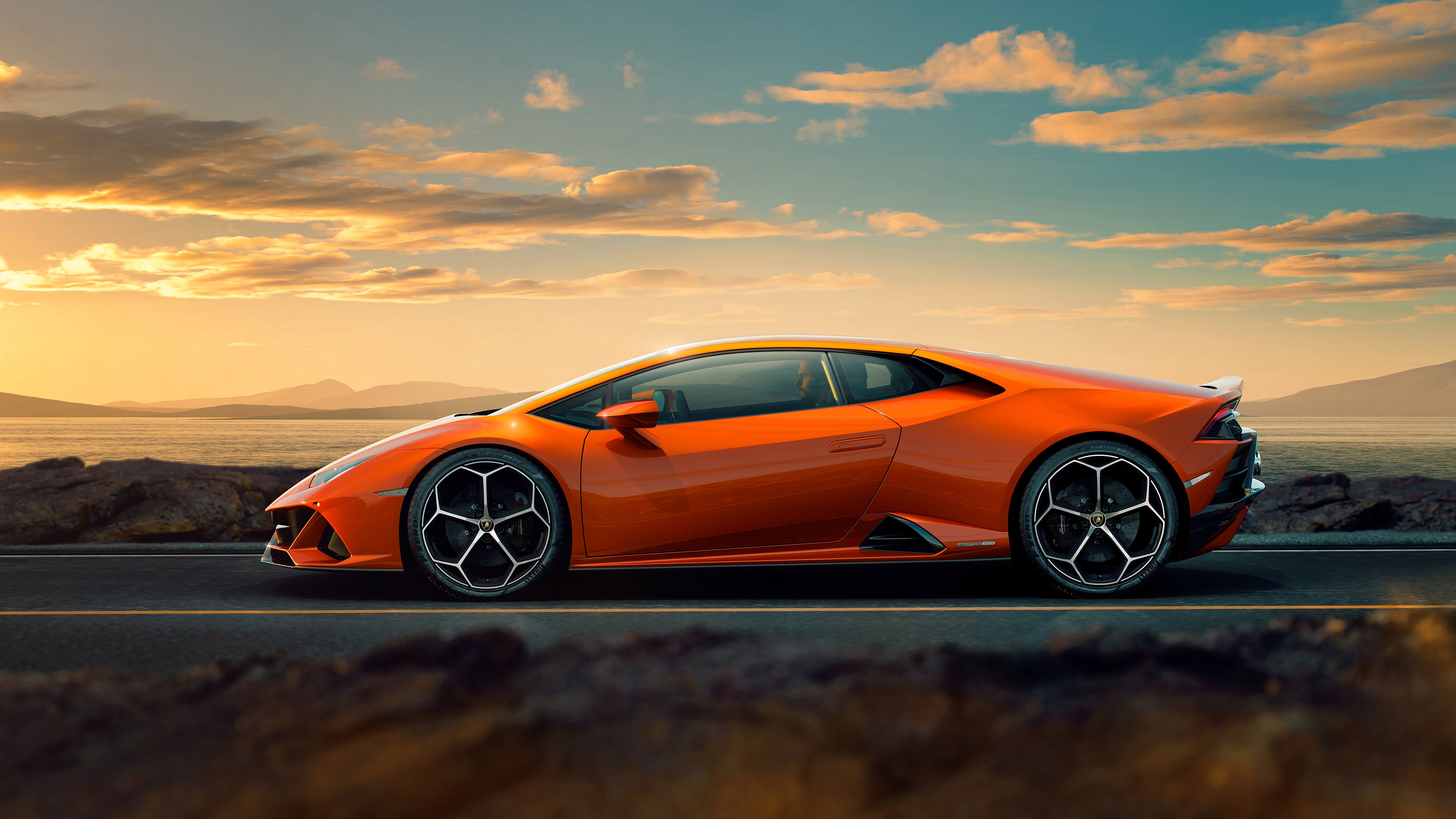 4K Lamborghini Huracan at Sunrise HD Wallpaper