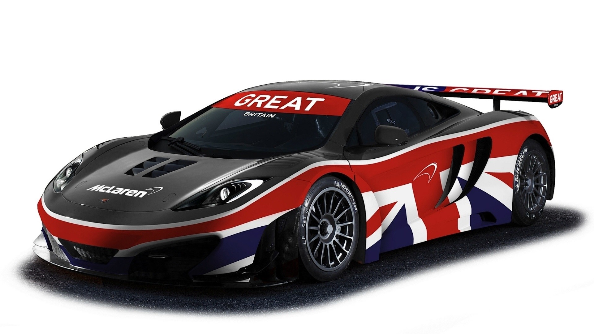 McLaren race car with Union Jack livery HD Wallpaper
