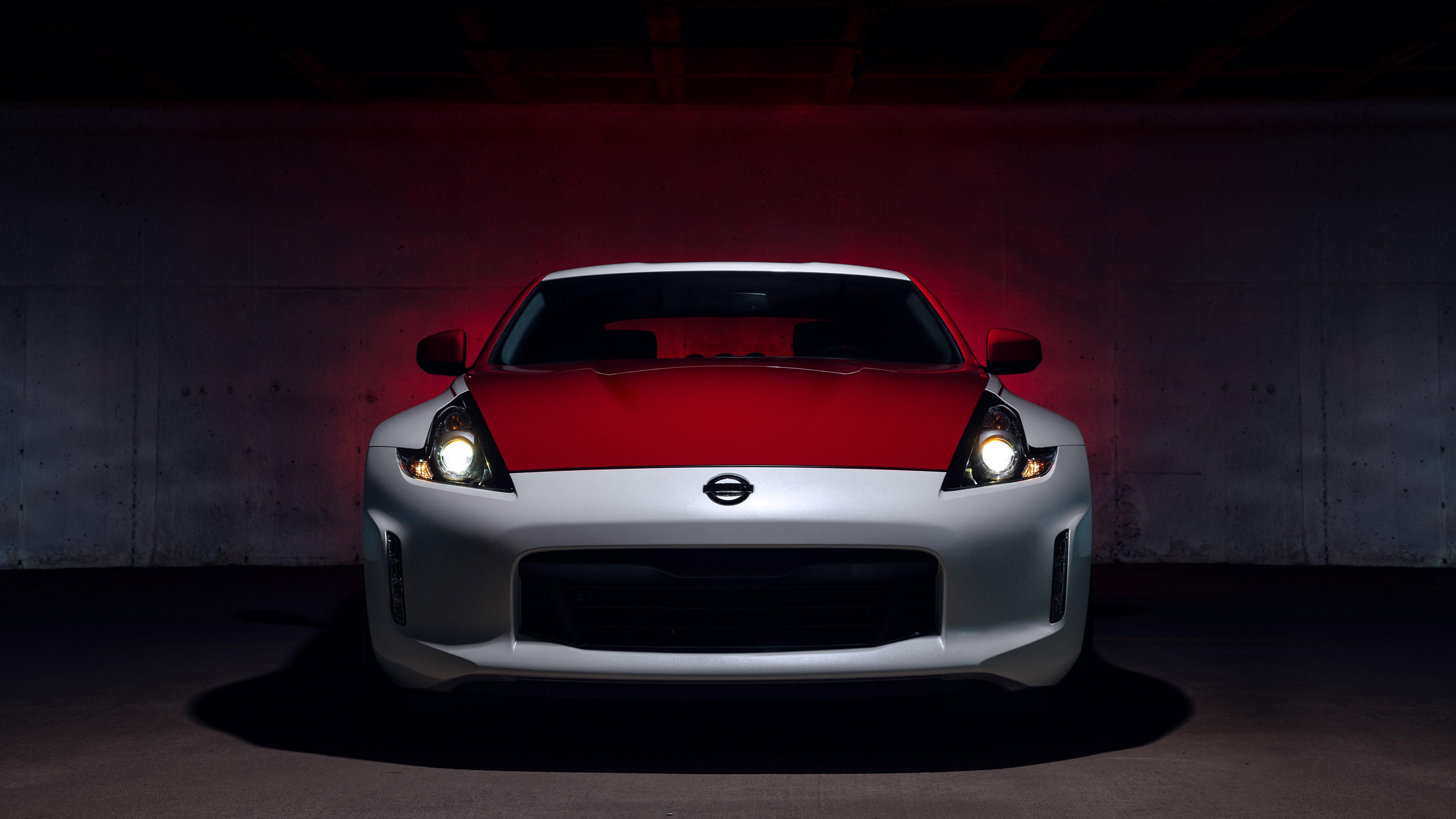4K Nissan 370Z frontal view HD Wallpaper