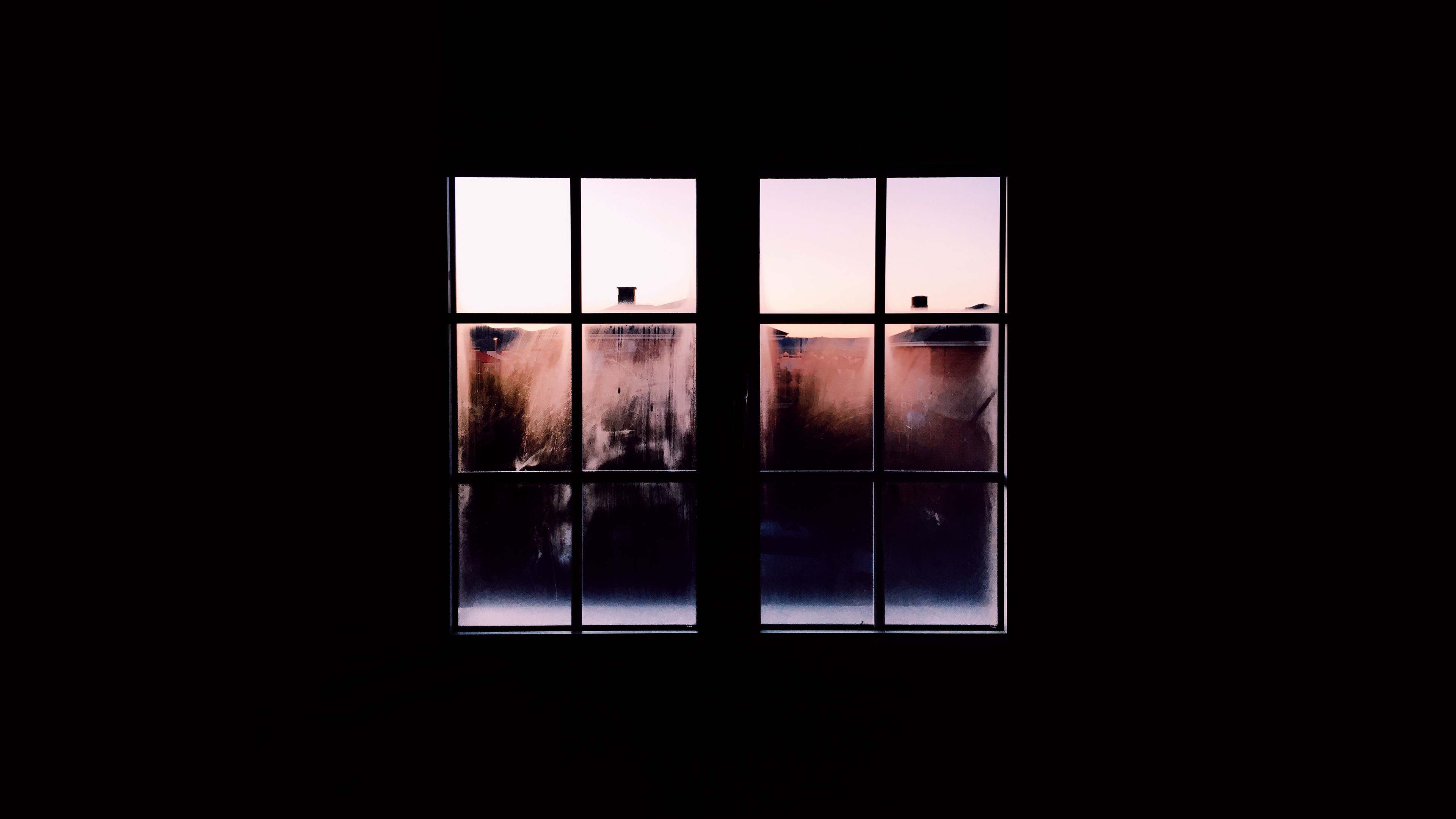 Foggy window with sunset reflection HD Wallpaper