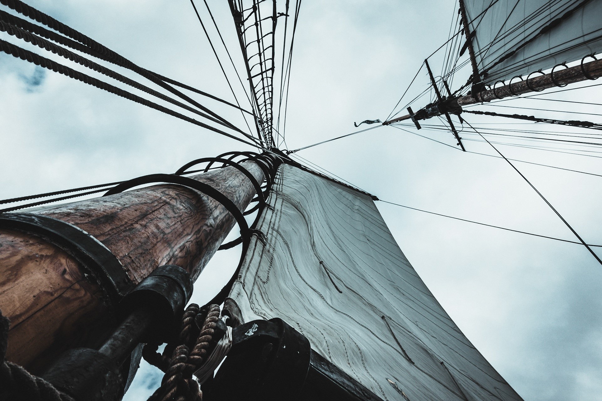 Looking up at a sailing ship's mast and rigging HD Wallpaper