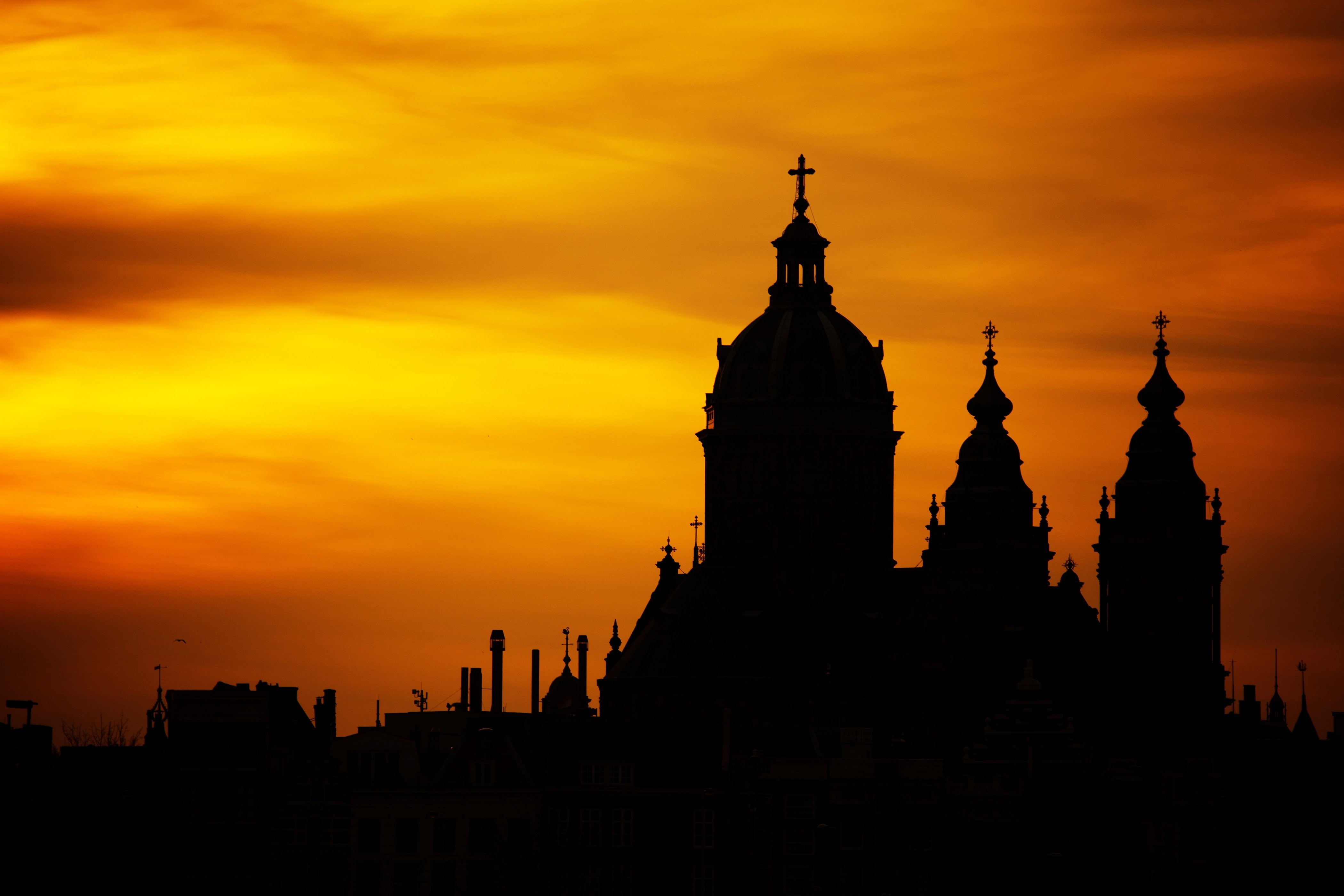 Cathedral silhouette at sunset HD Wallpaper