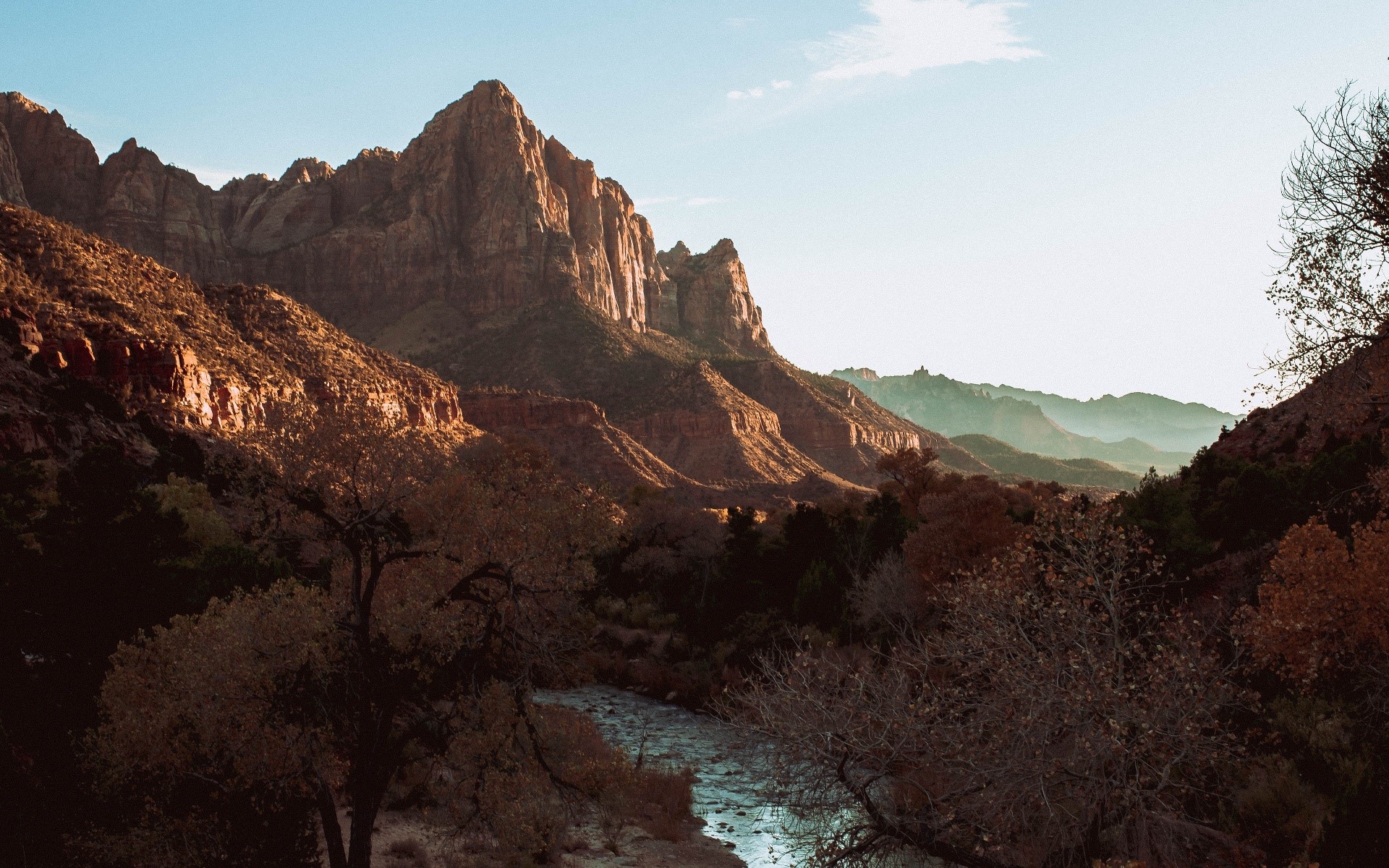 Mountains and river in Zion National Park, Utah HD Wallpaper