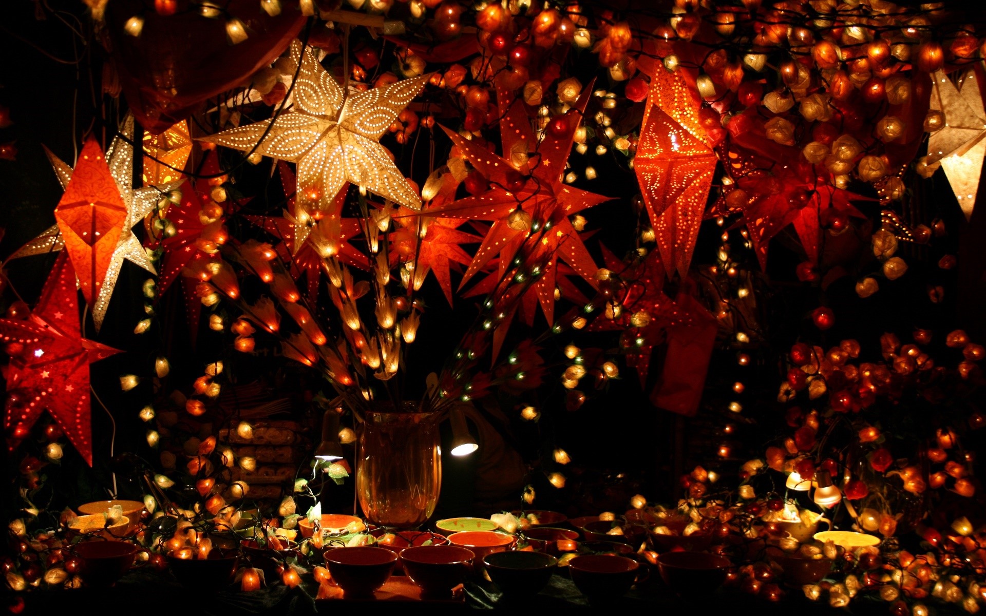 Christmas star lanterns and lights HD Wallpaper