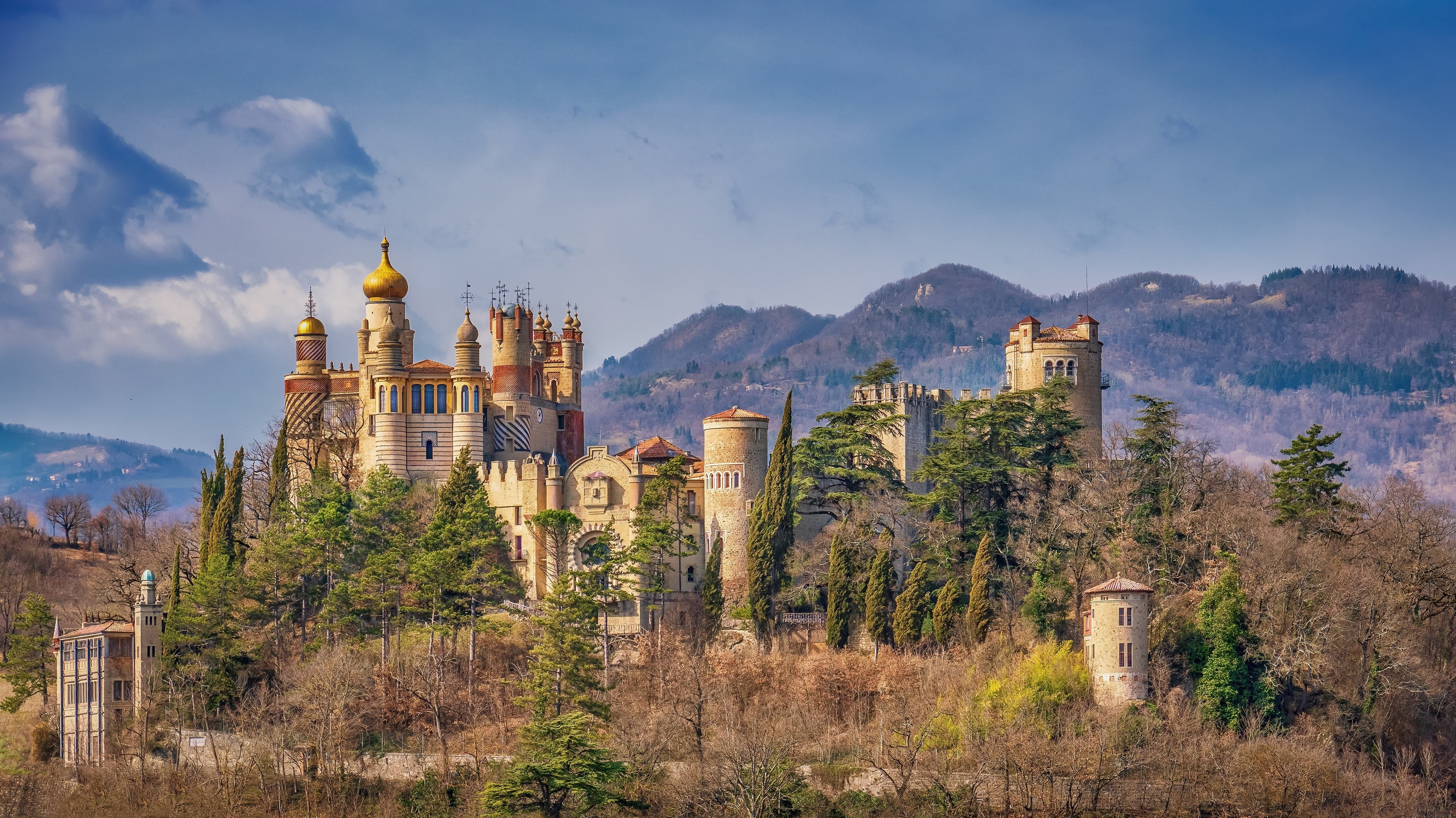 Castle on a hill in Italy with mountains HD Wallpaper