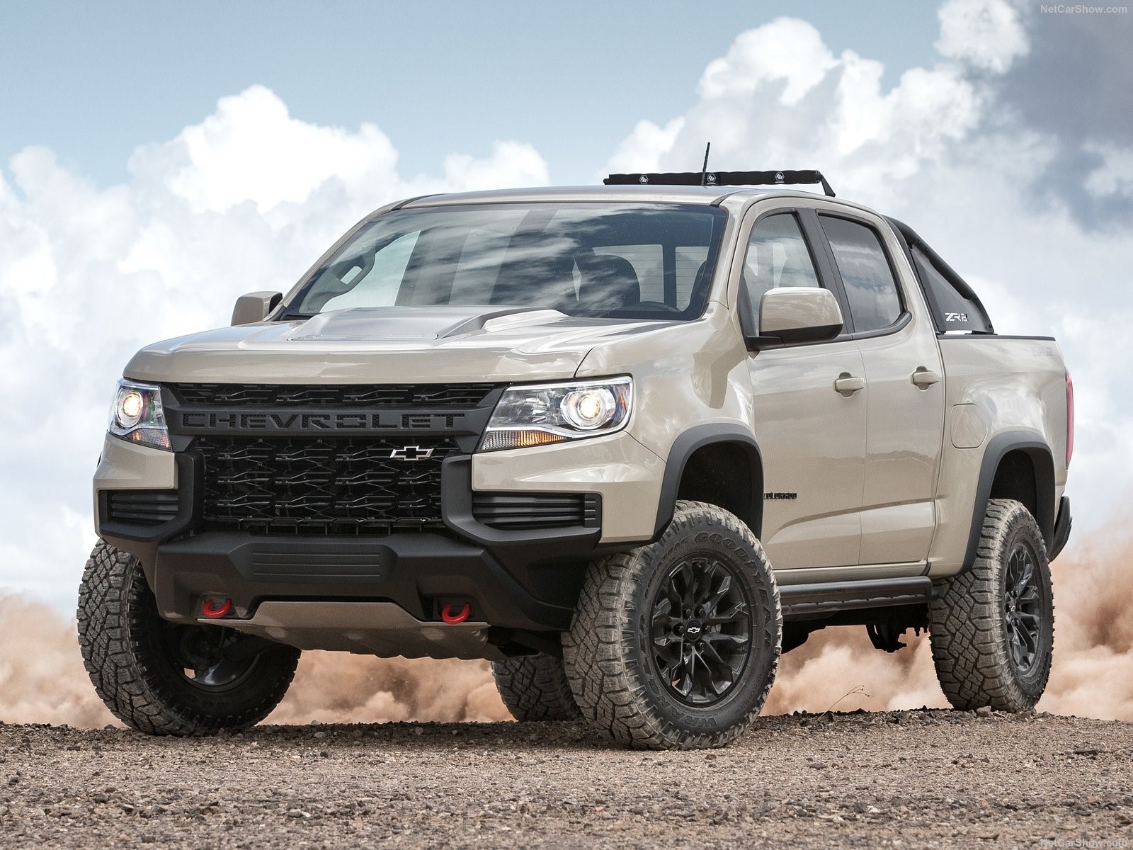 Chevrolet Colorado ZR2 pickup truck HD Wallpaper