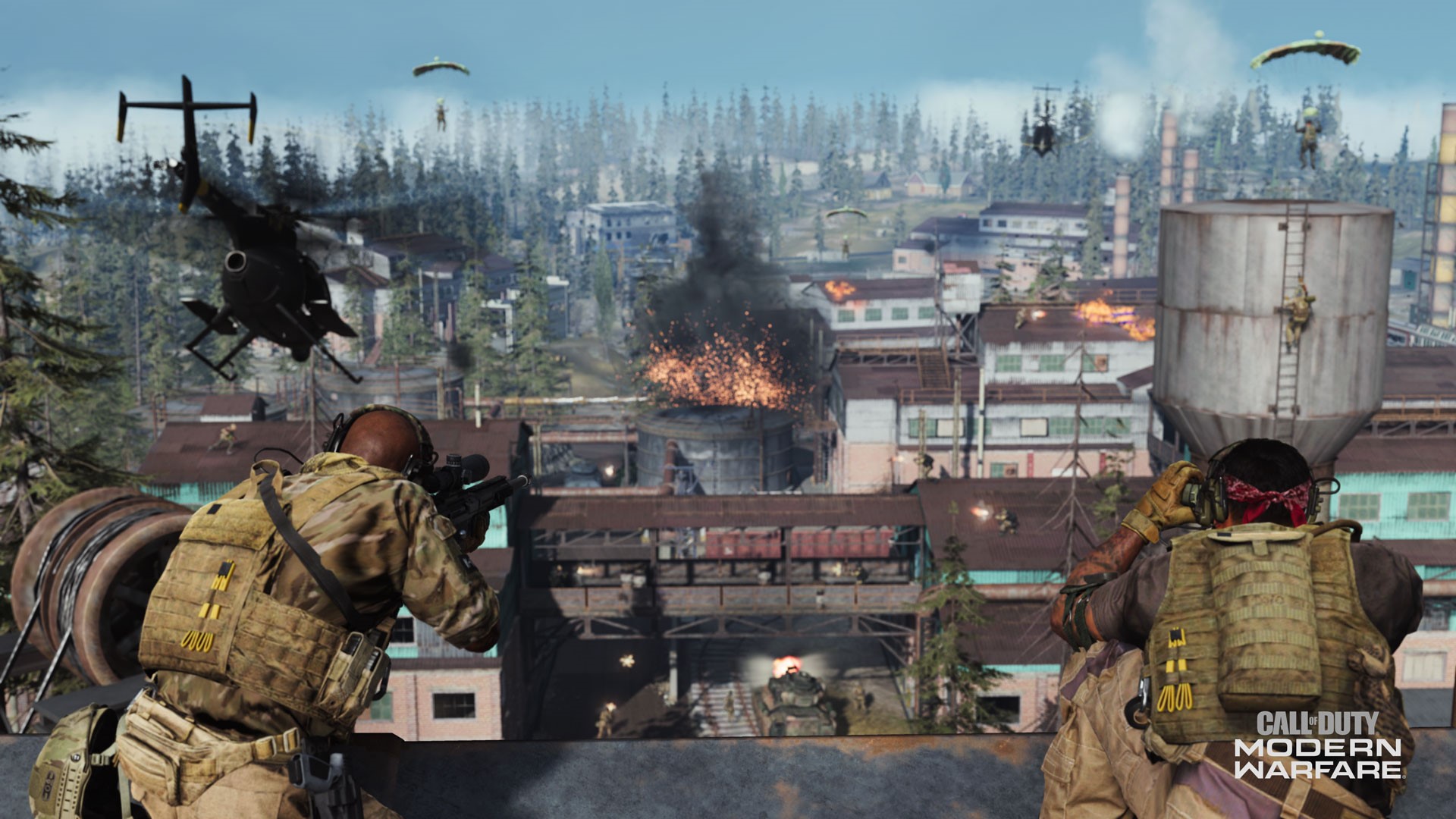 Call of Duty Modern Warfare soldiers in a battle scene HD Wallpaper