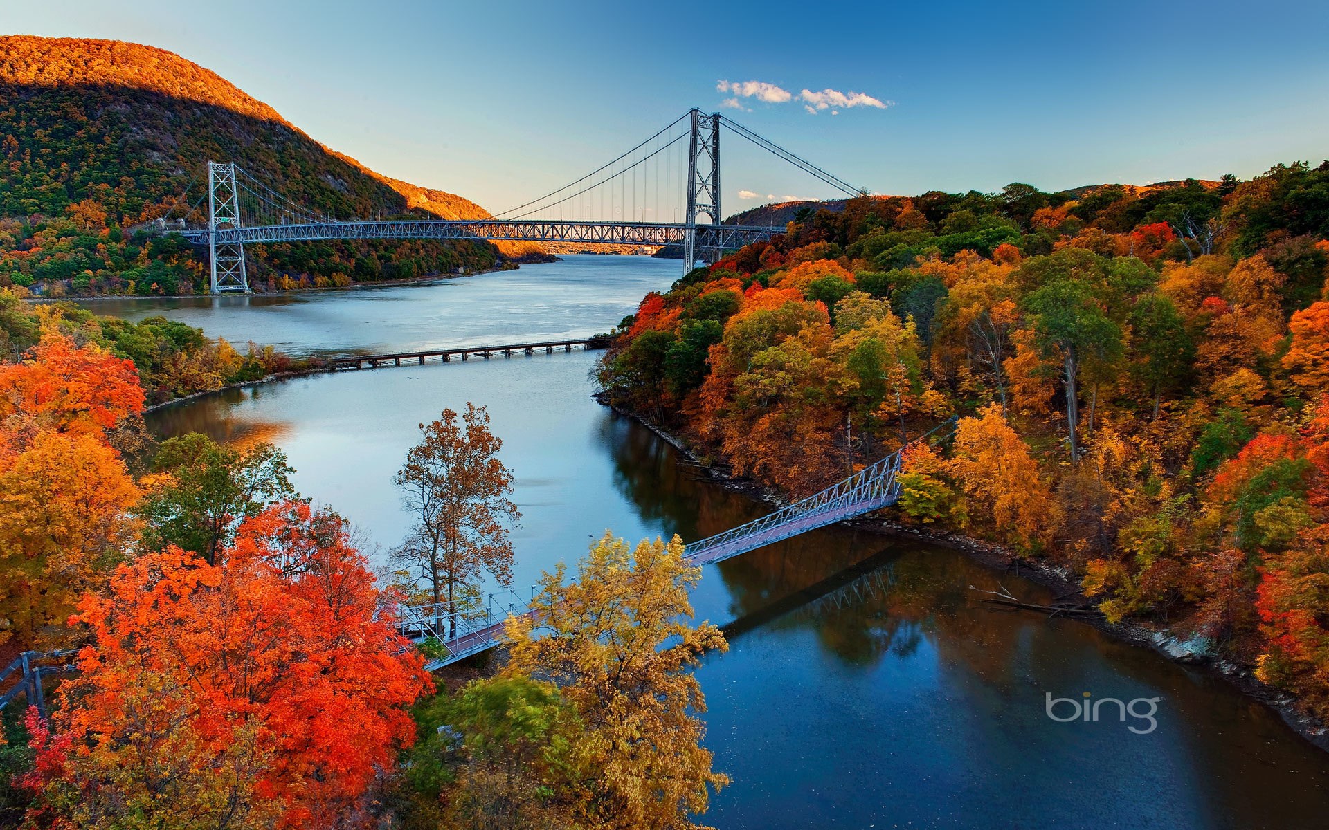Bear Mountain Bridge in Autumn HD Wallpaper