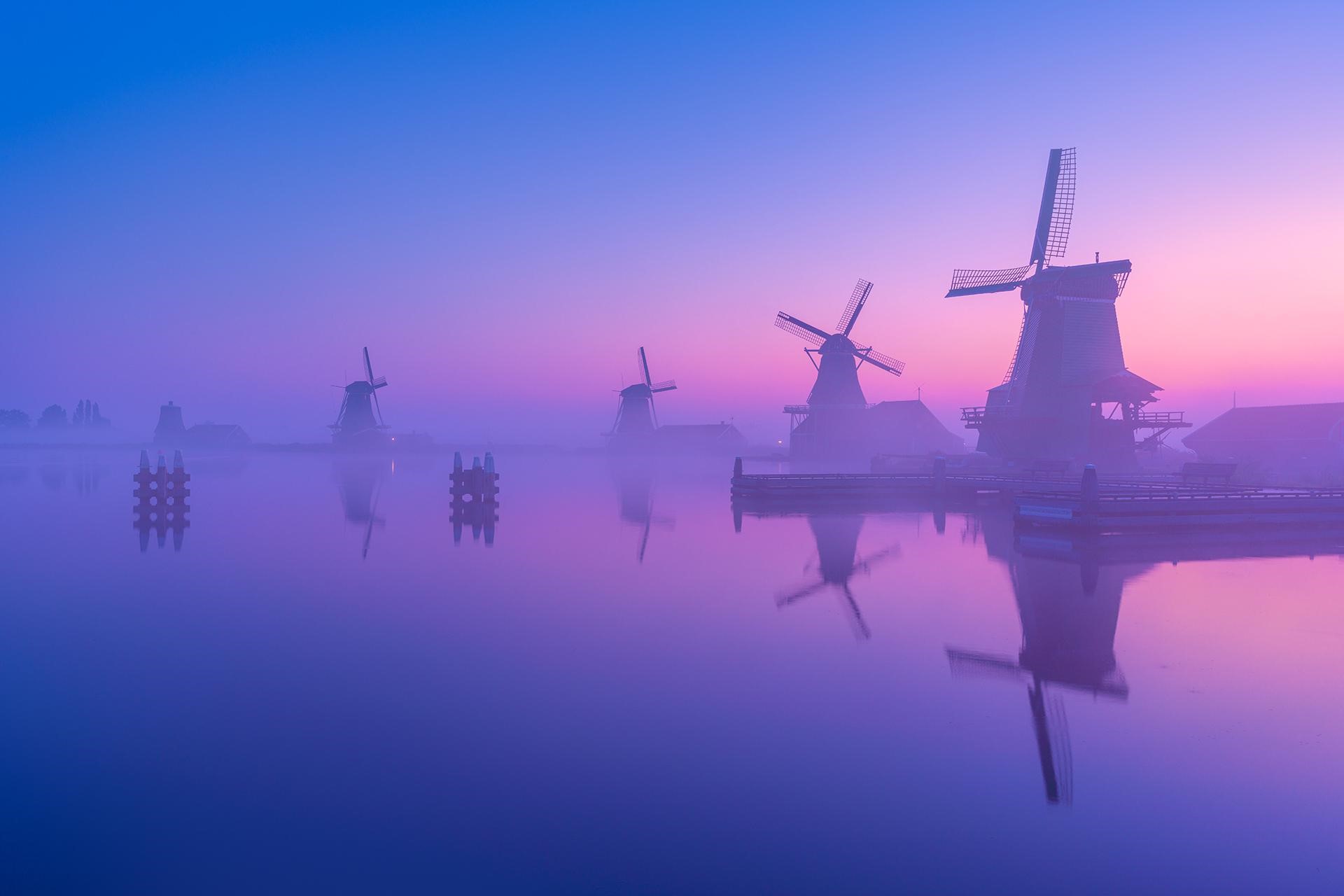 Windmills in the Netherlands at sunrise HD Wallpaper