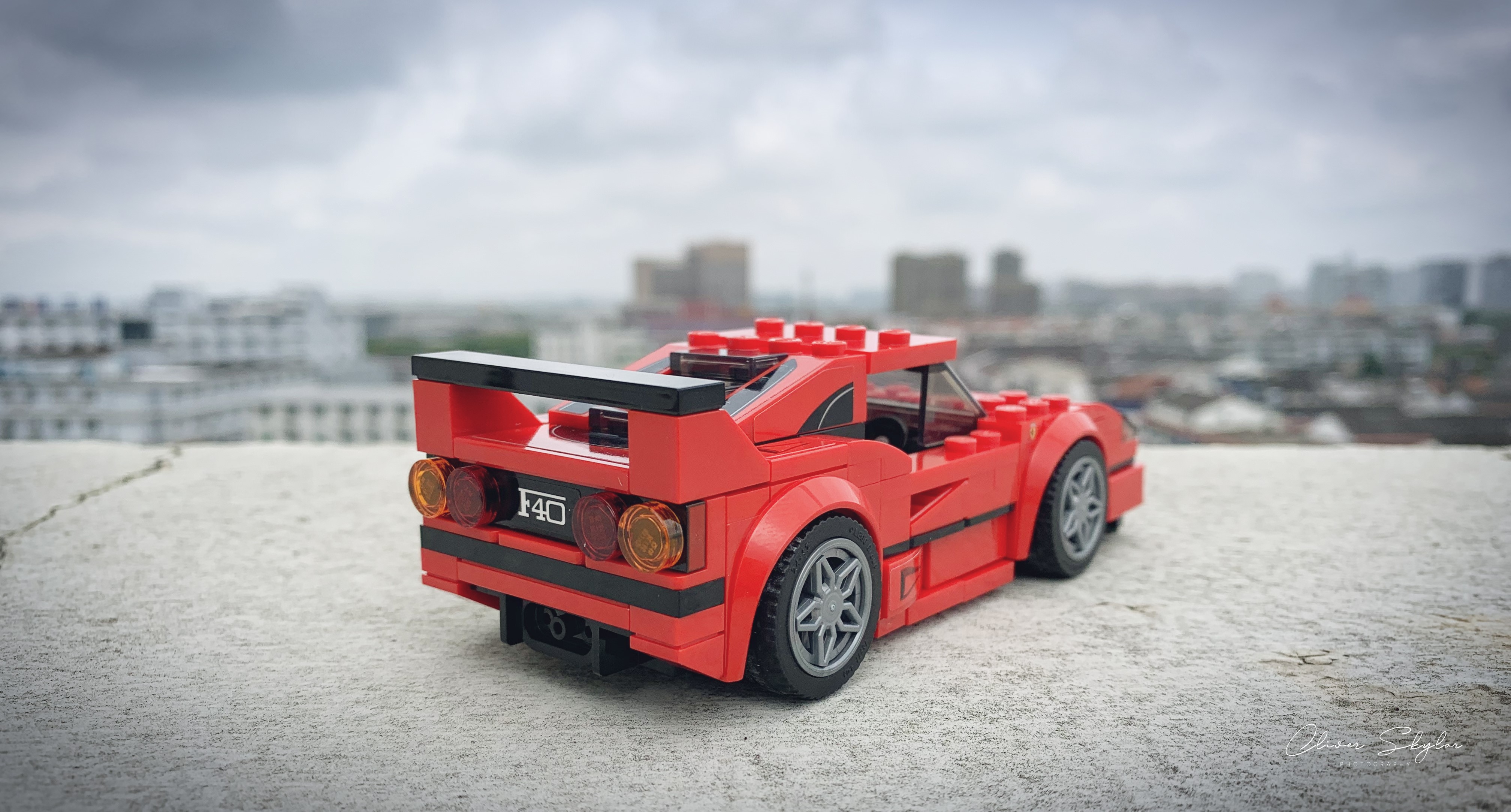 LEGO Ferrari F40 Motorsport HD Wallpaper