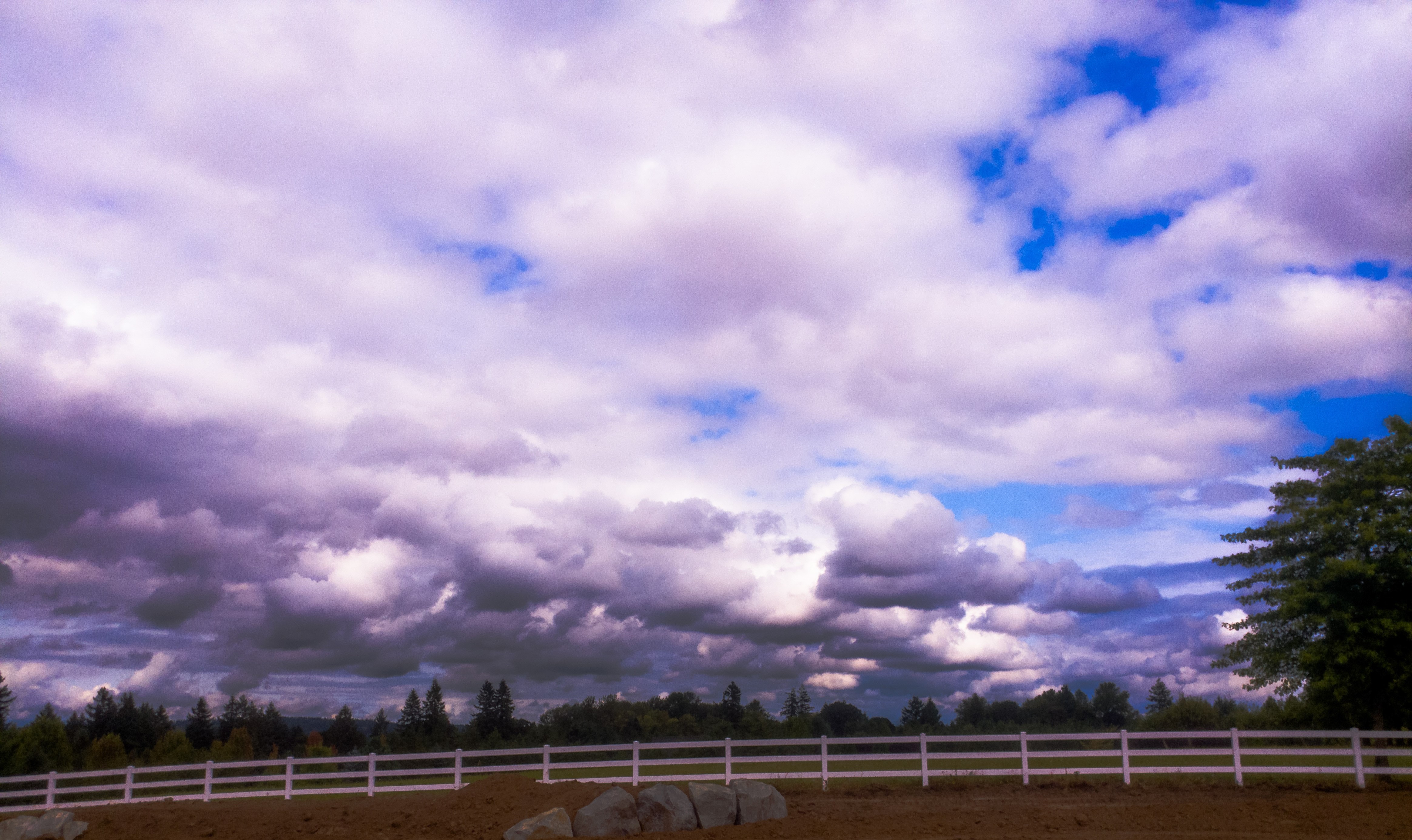 Clouds over a fence in Washington state HD Wallpaper