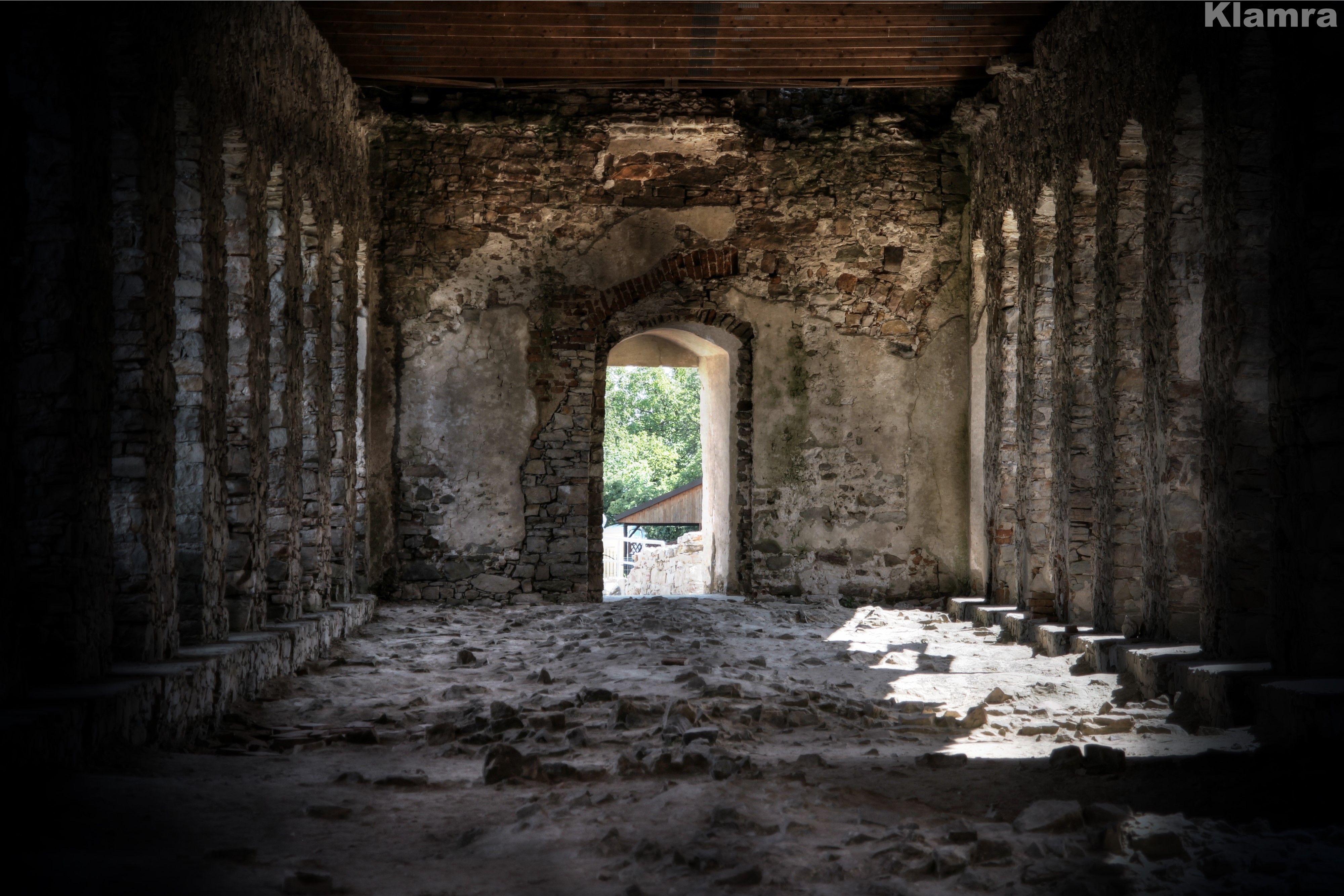 Abandoned castle ruins in Poland HD Wallpaper