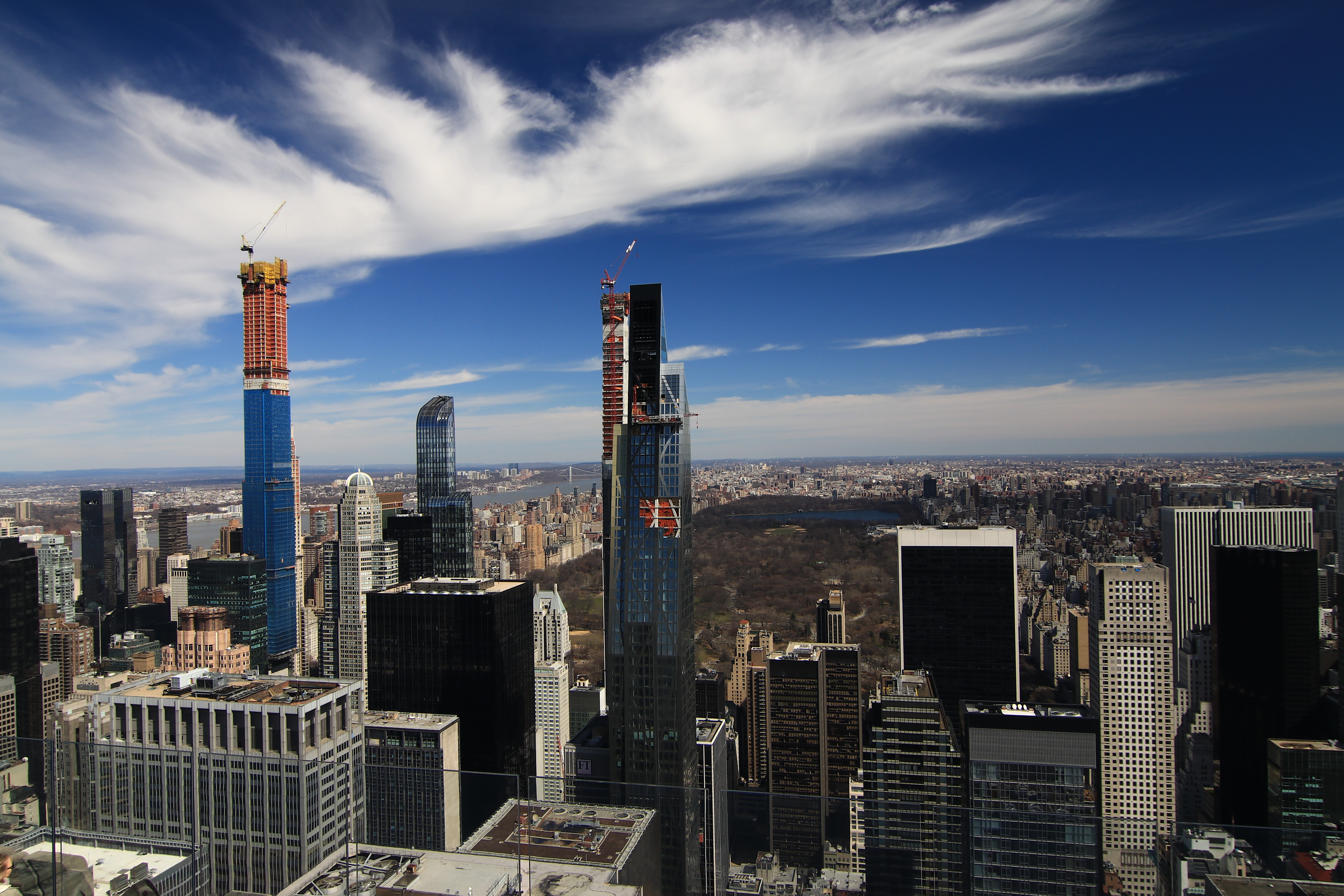 4K New York City skyline with skyscrapers under construction HD Wallpaper