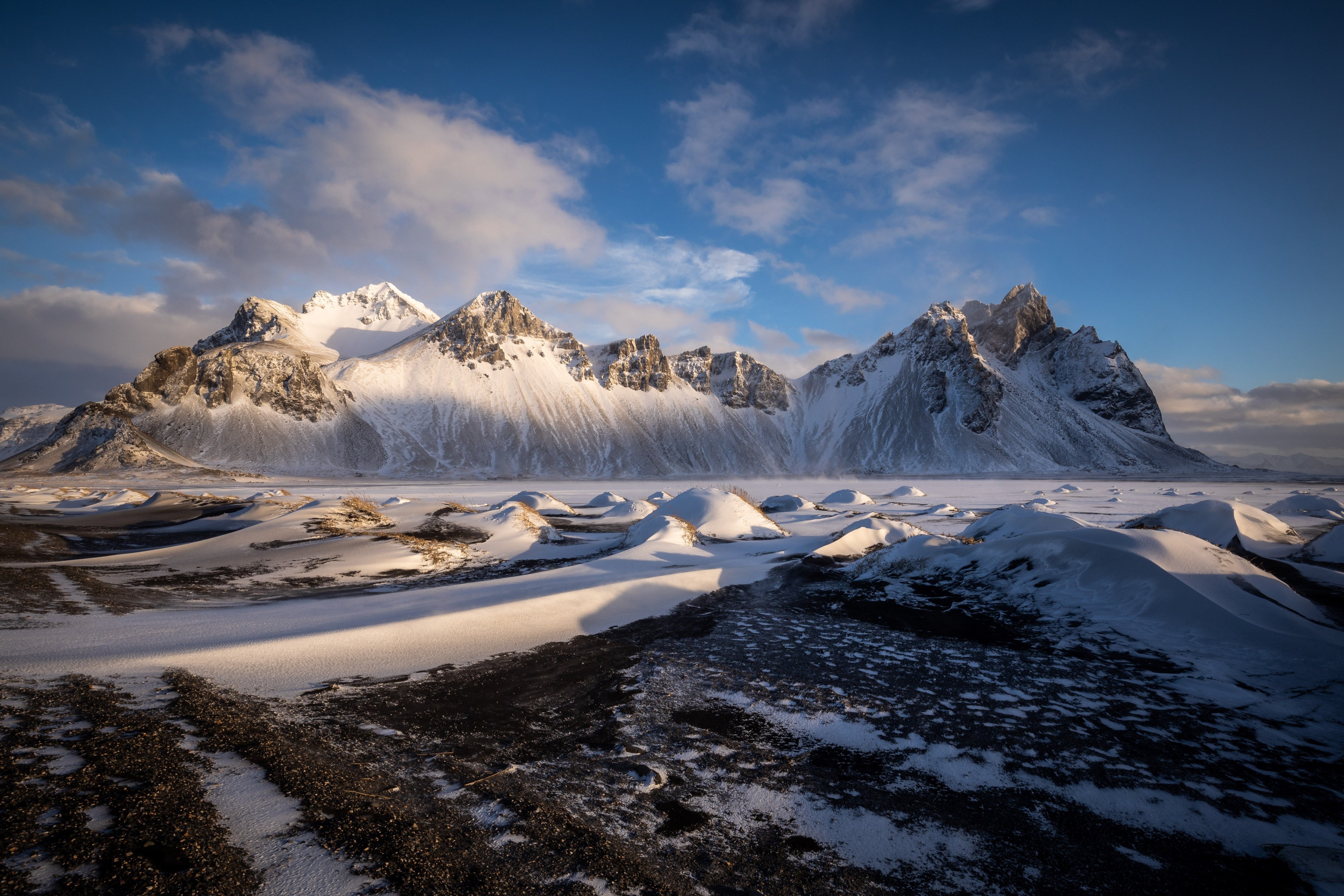 Snowy mountains and landscape in Iceland HD Wallpaper