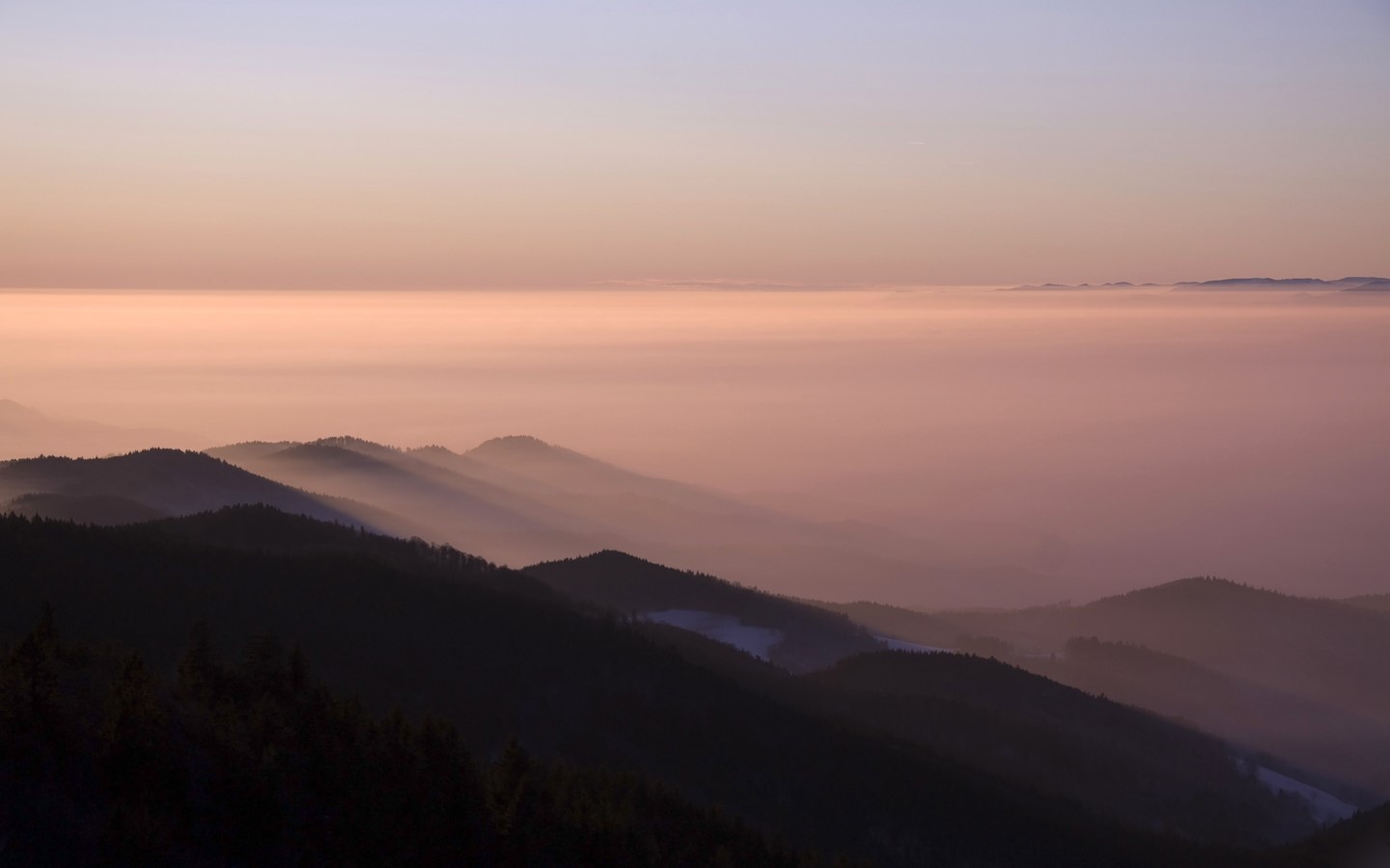 Mountain ranges at dawn with fog HD Wallpaper