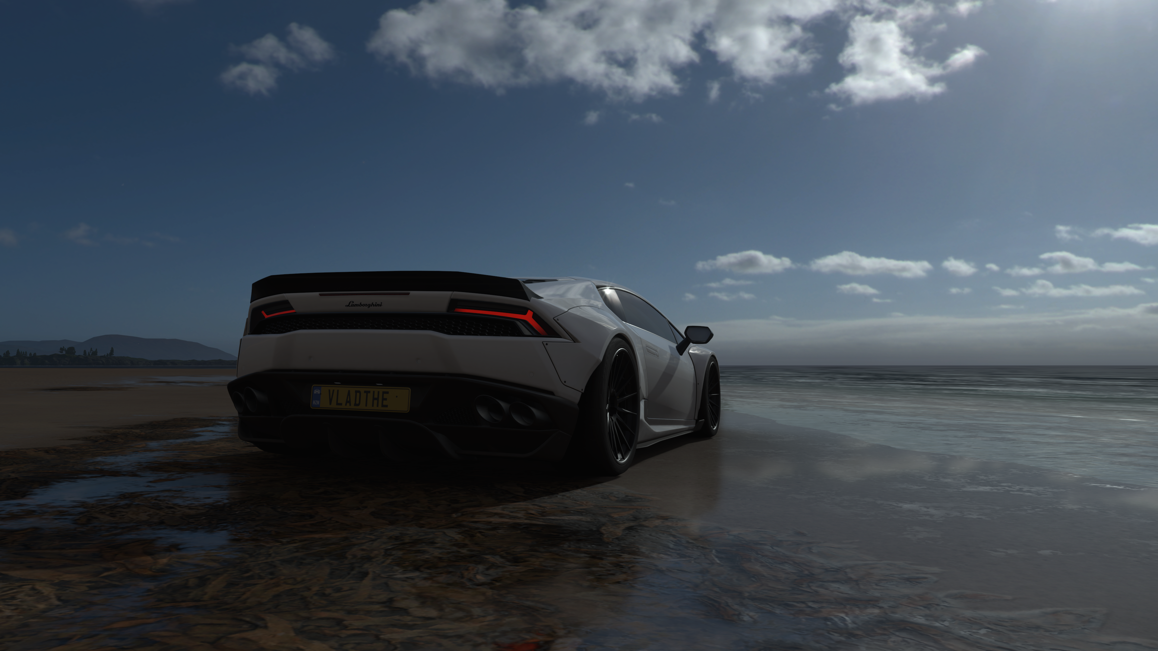 4K Lamborghini on a Beach in Forza Horizon 4 HD Wallpaper