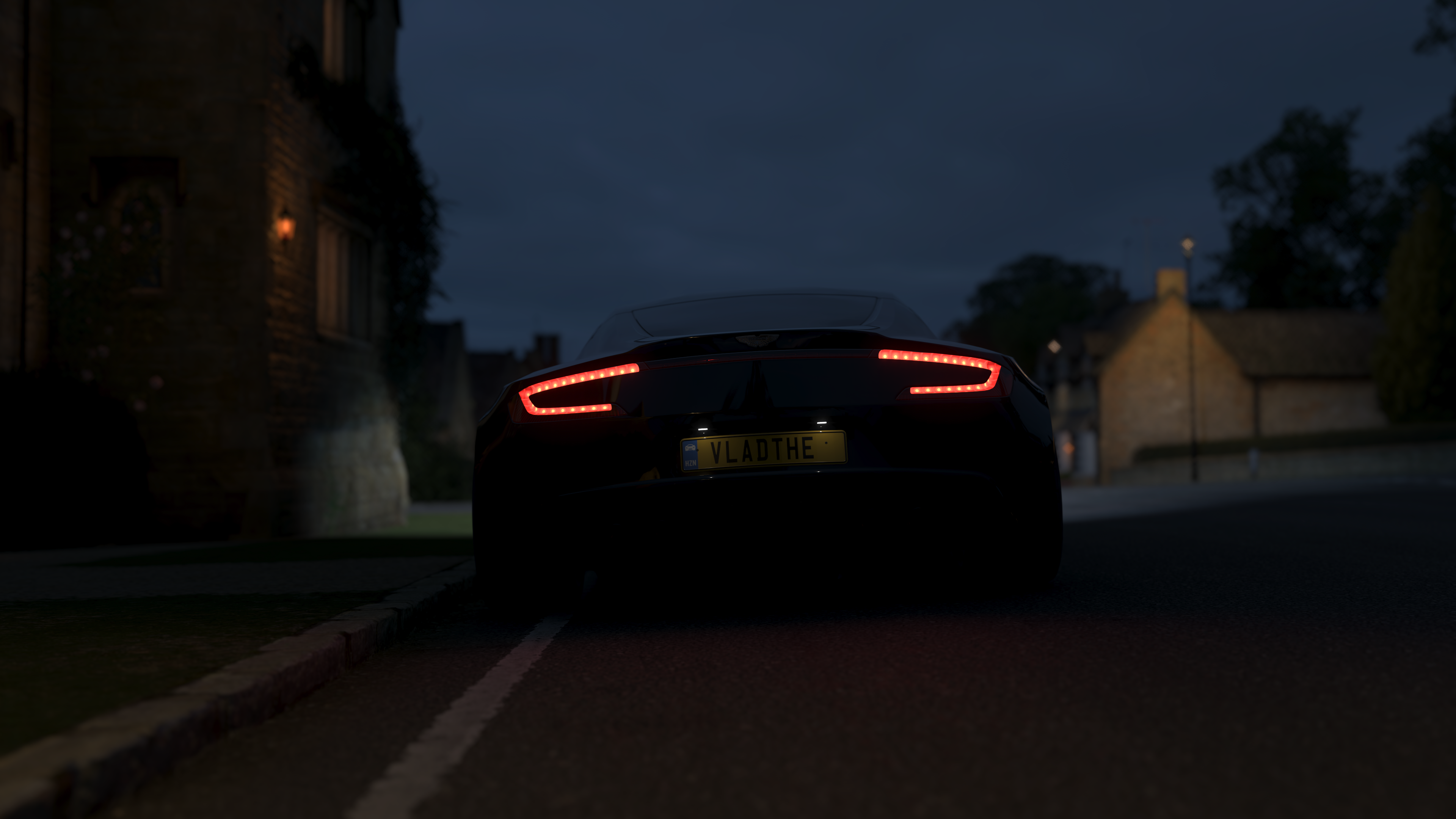 4K Forza Horizon 4 car at night HD Wallpaper