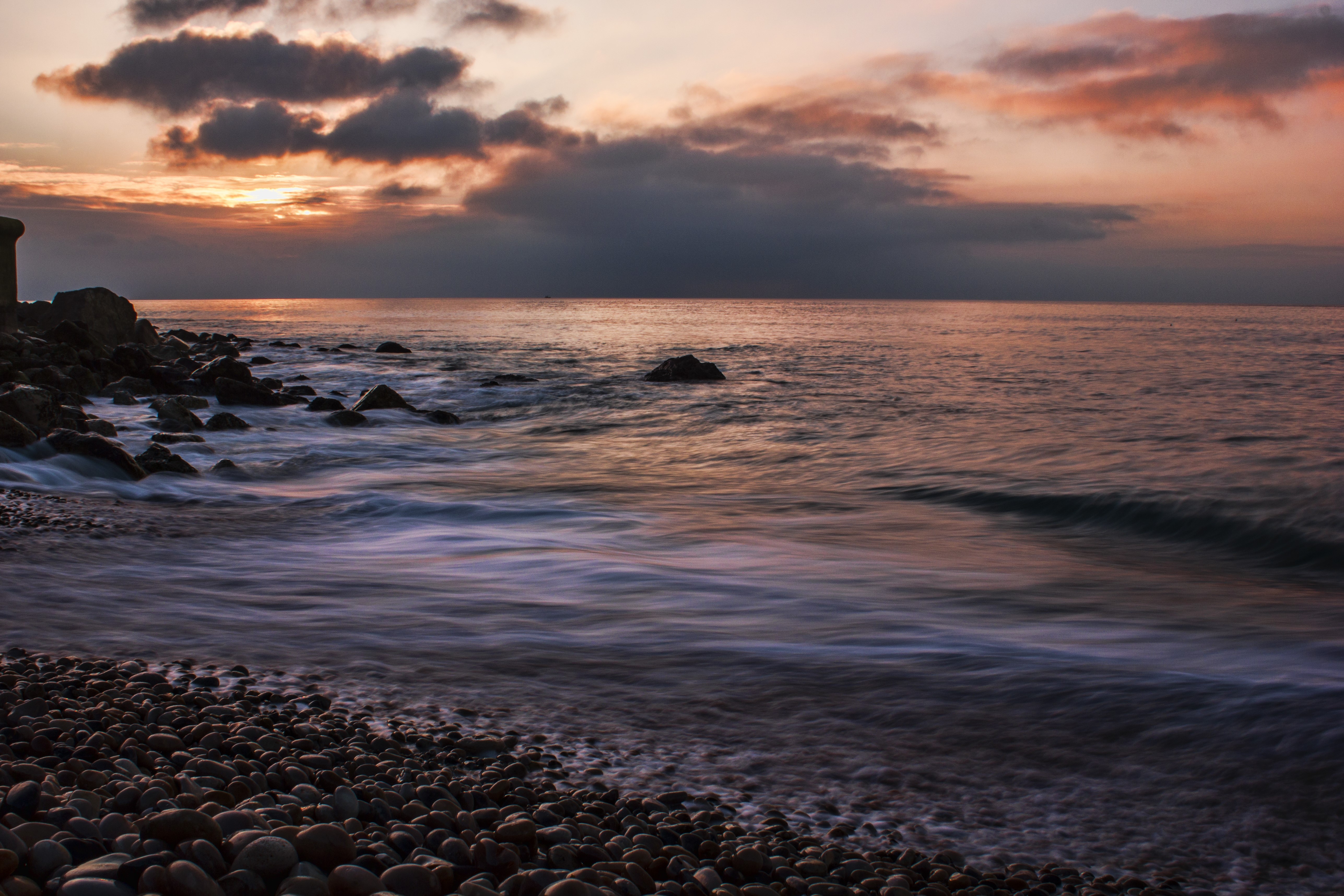 Long exposure photography of a beach at sunset HD Wallpaper