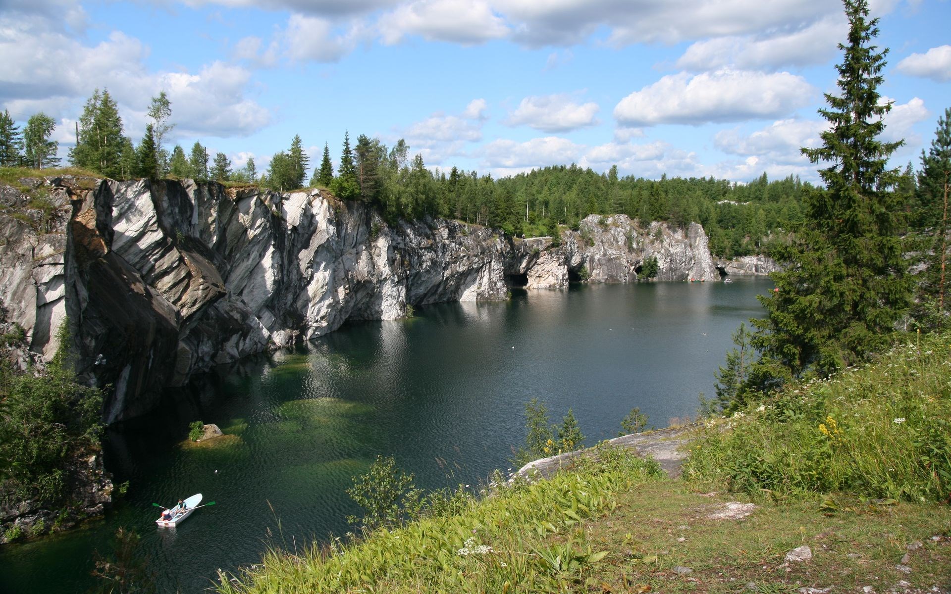 Marble Canyon Lake with Boat and Forest HD Wallpaper