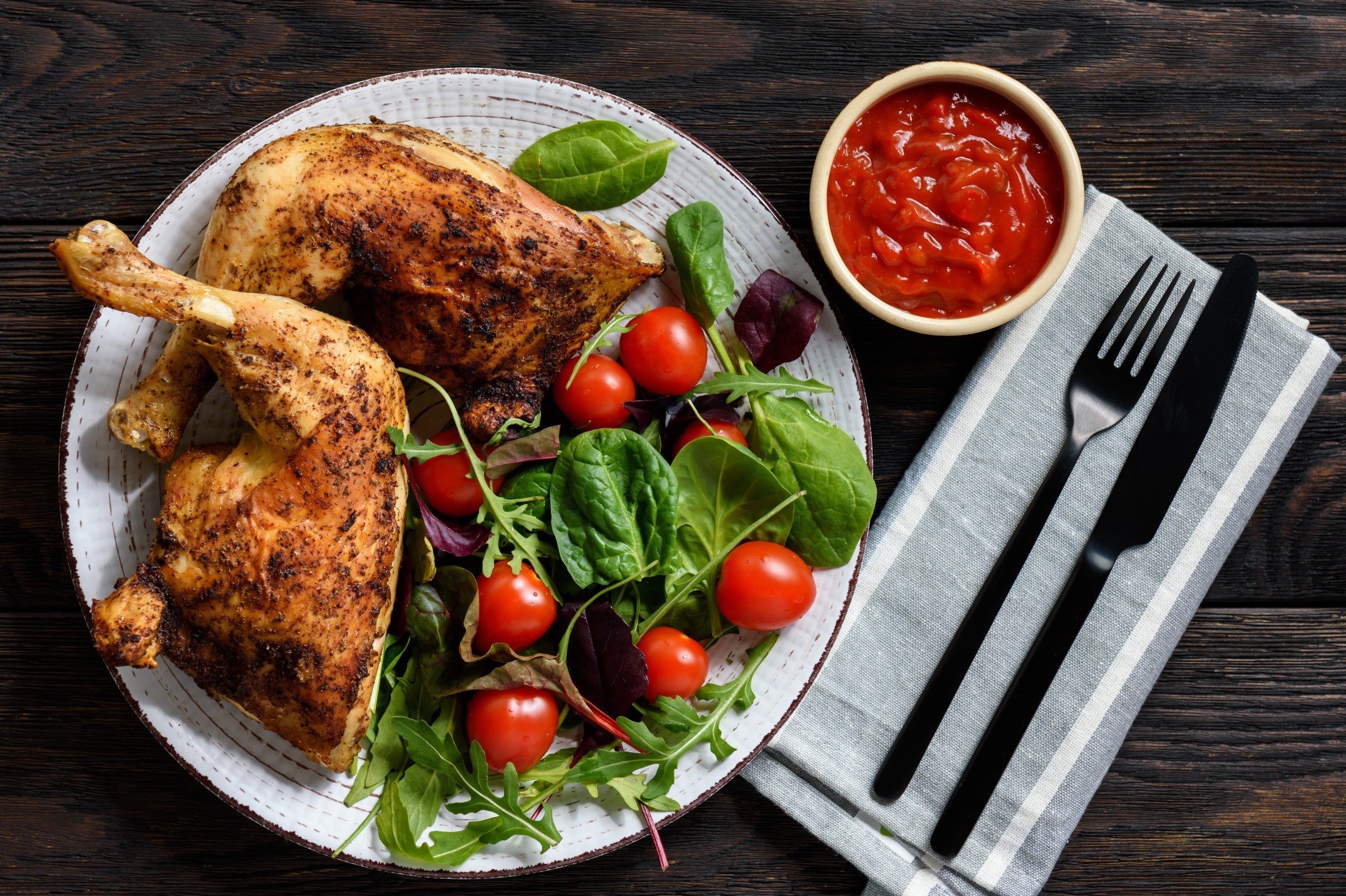 Roasted chicken legs with salad and tomato sauce HD Wallpaper