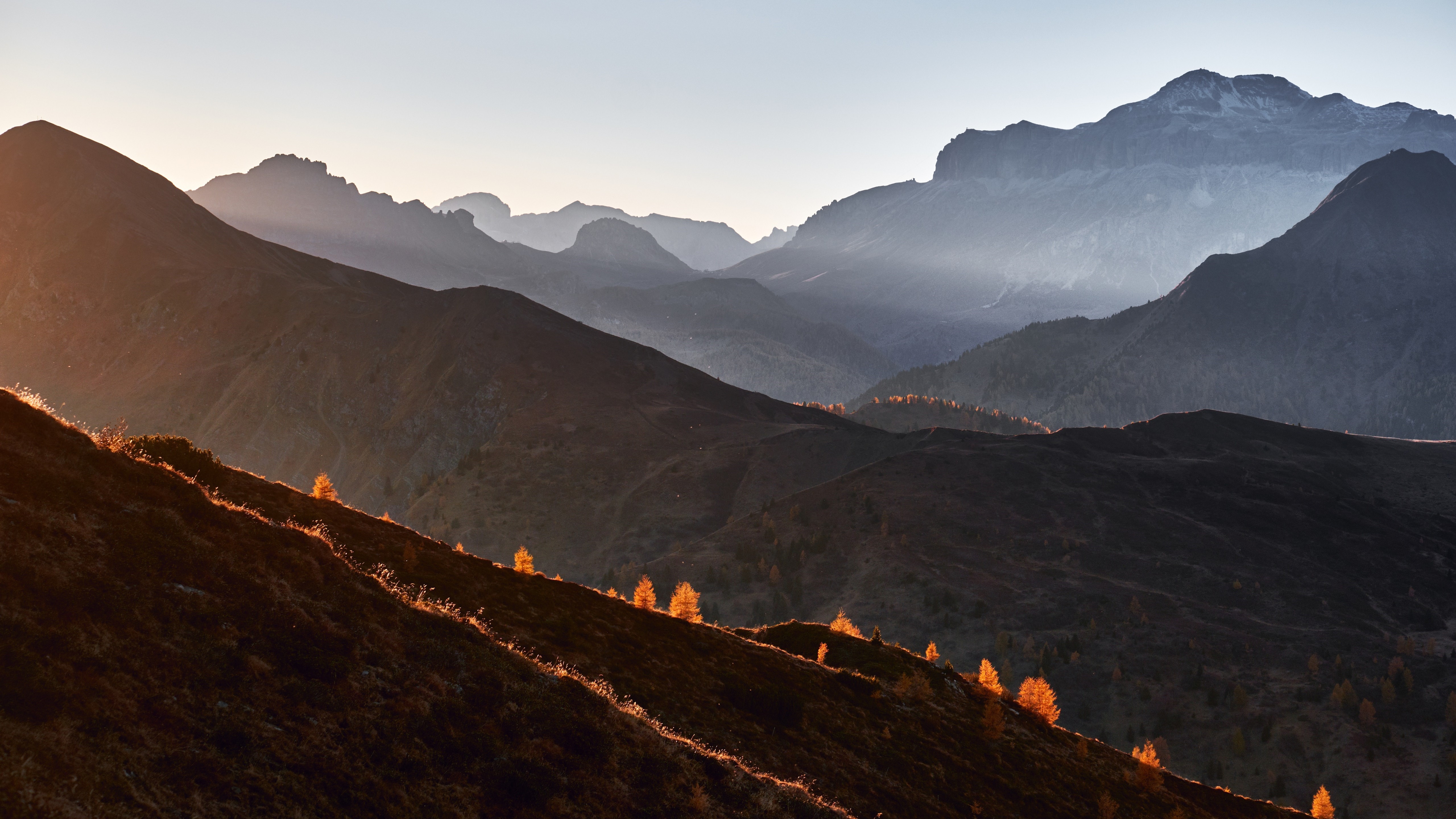 4K Mountain Landscape in Italy at Sunset HD Wallpaper