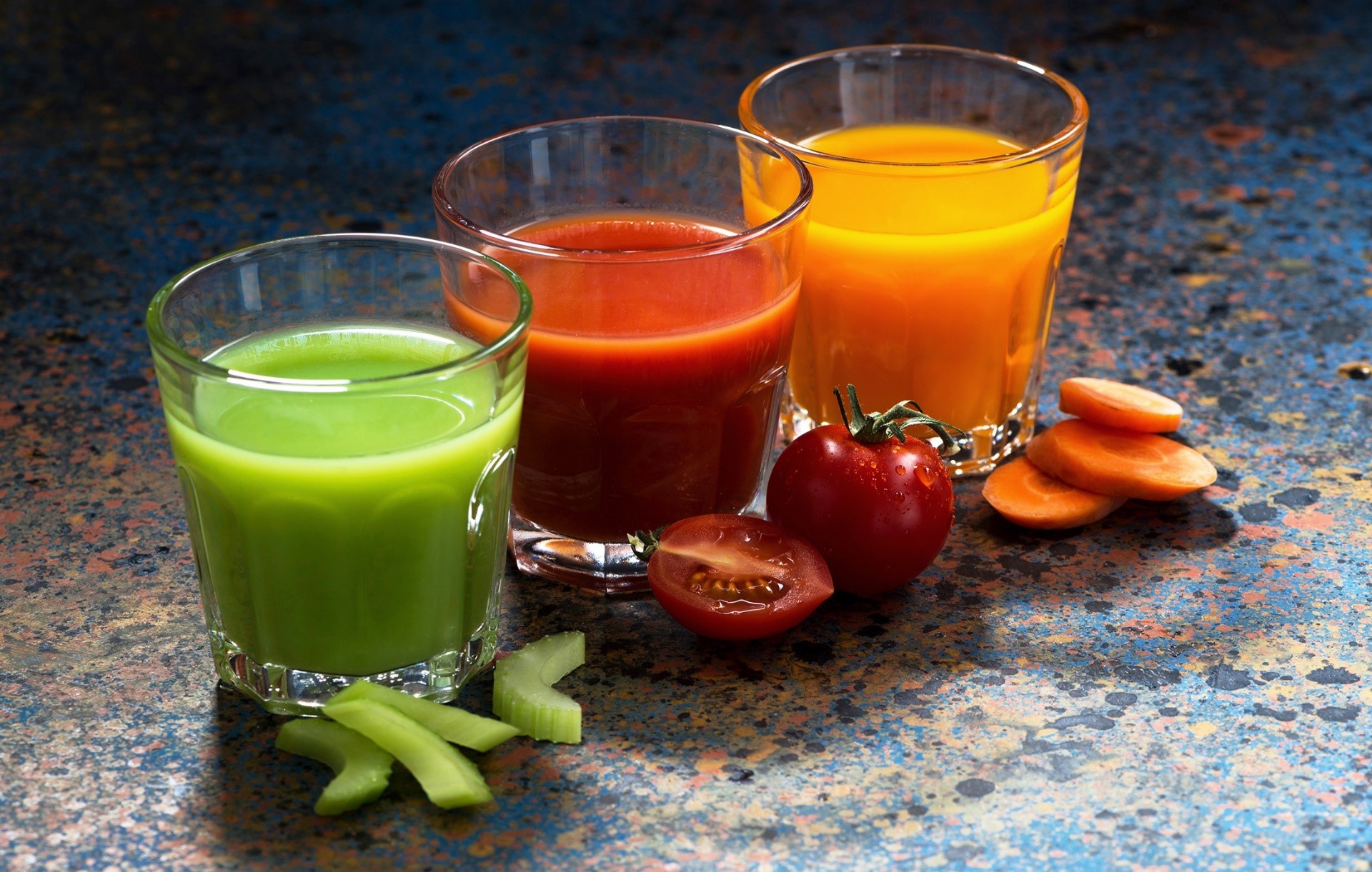 Three glasses of juice with vegetables HD Wallpaper