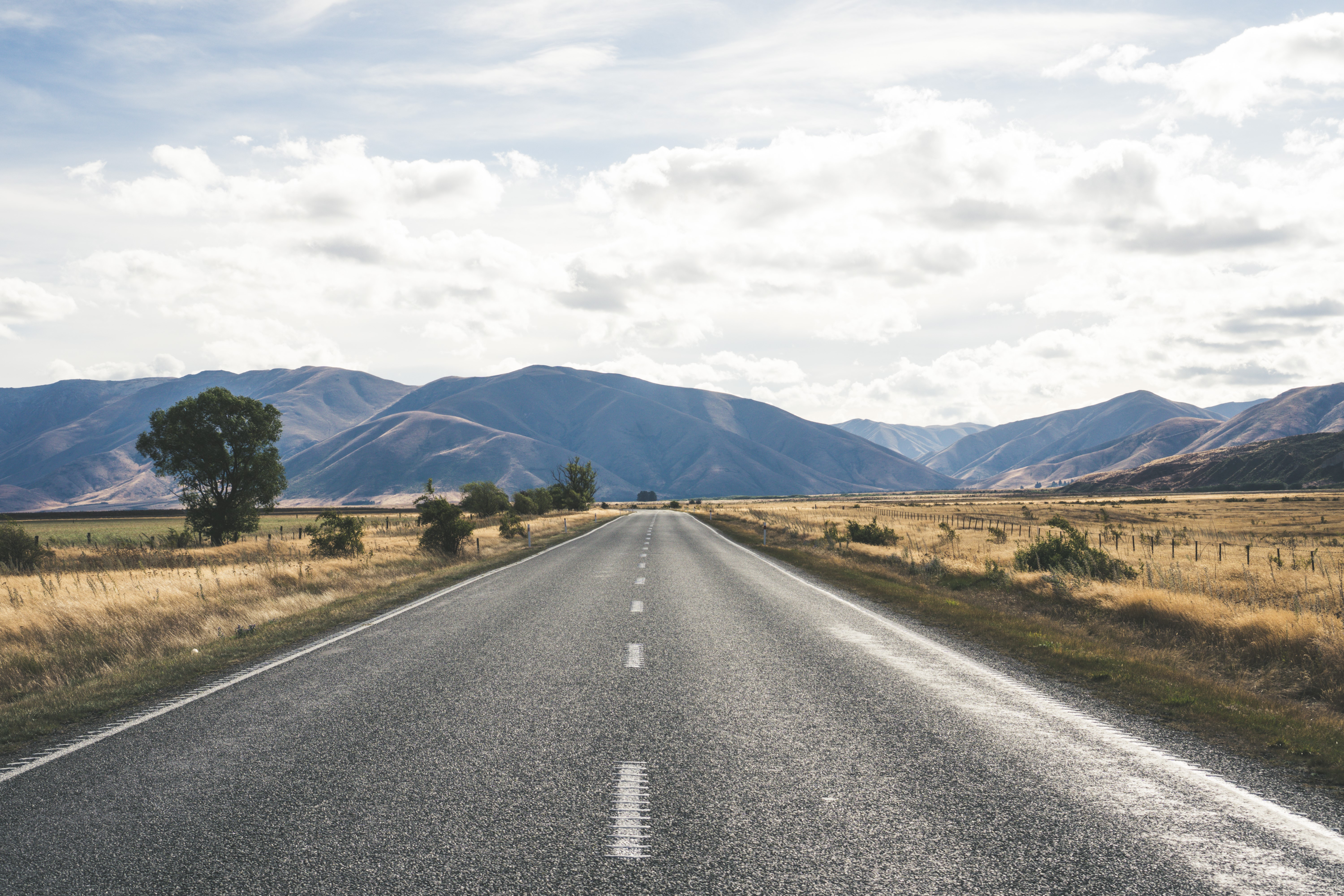 Road through mountains landscape HD Wallpaper