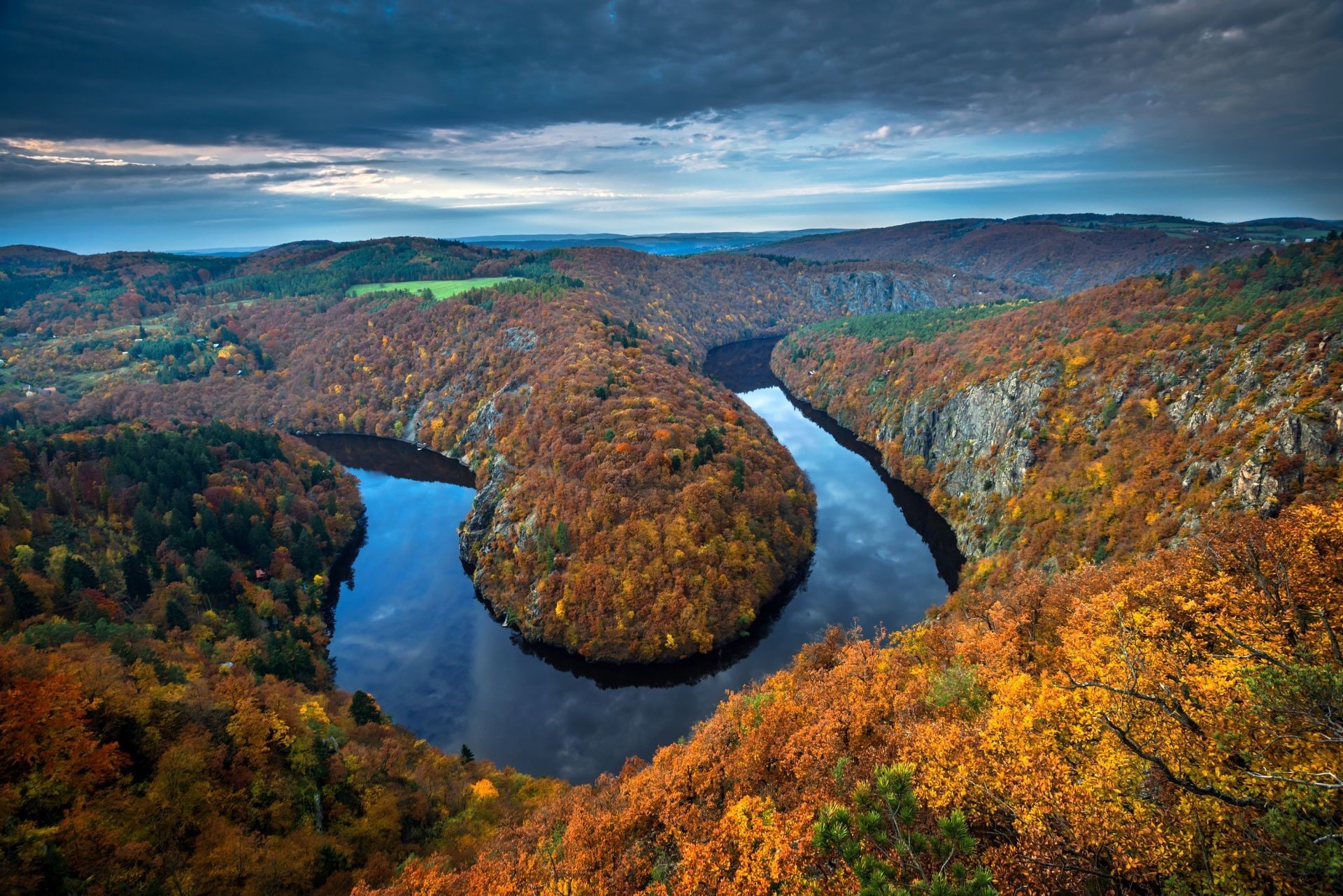 Aerial view of a river bend in autumn forest HD Wallpaper