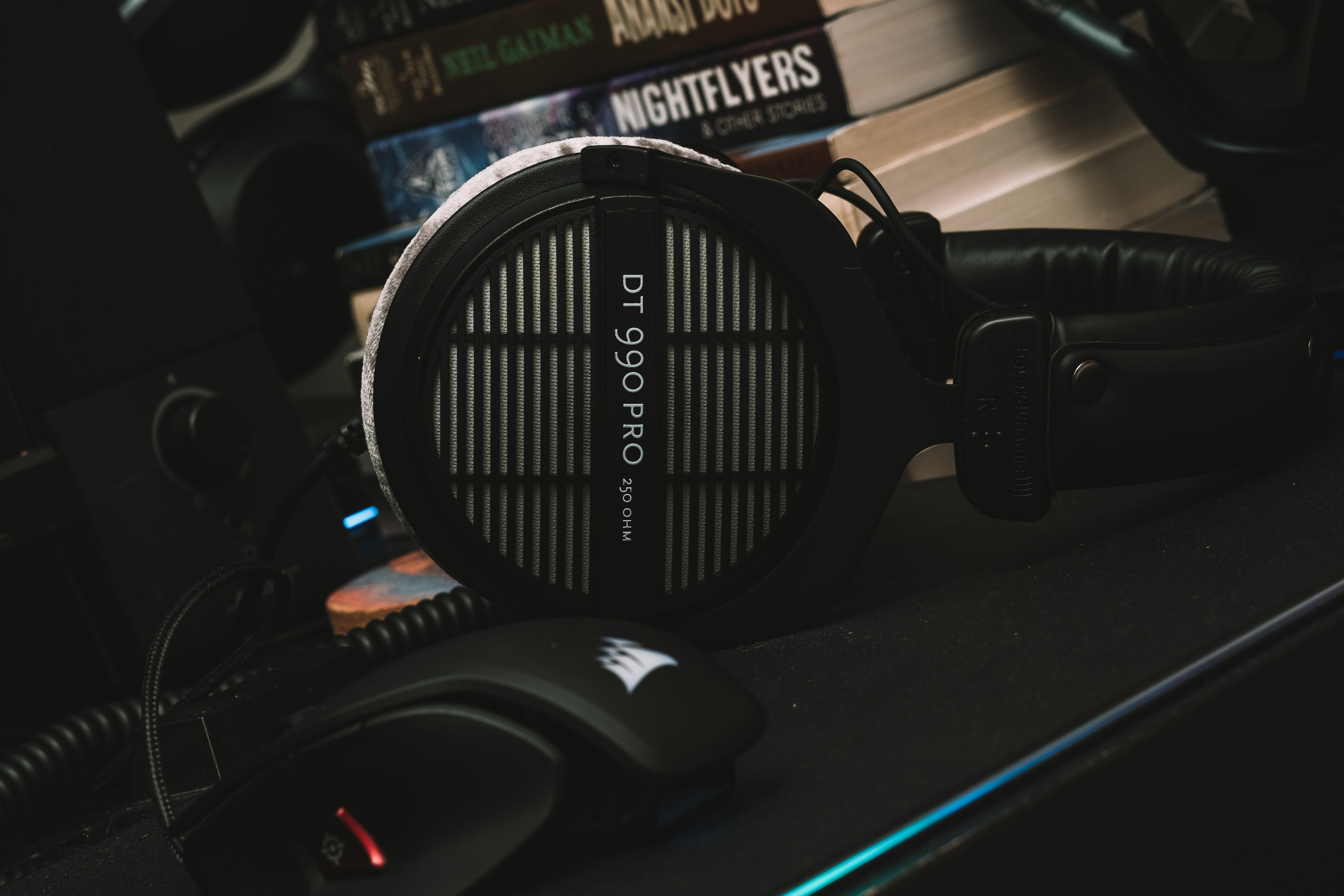 Beyerdynamic DT 990 PRO headphones and Corsair mouse HD Wallpaper