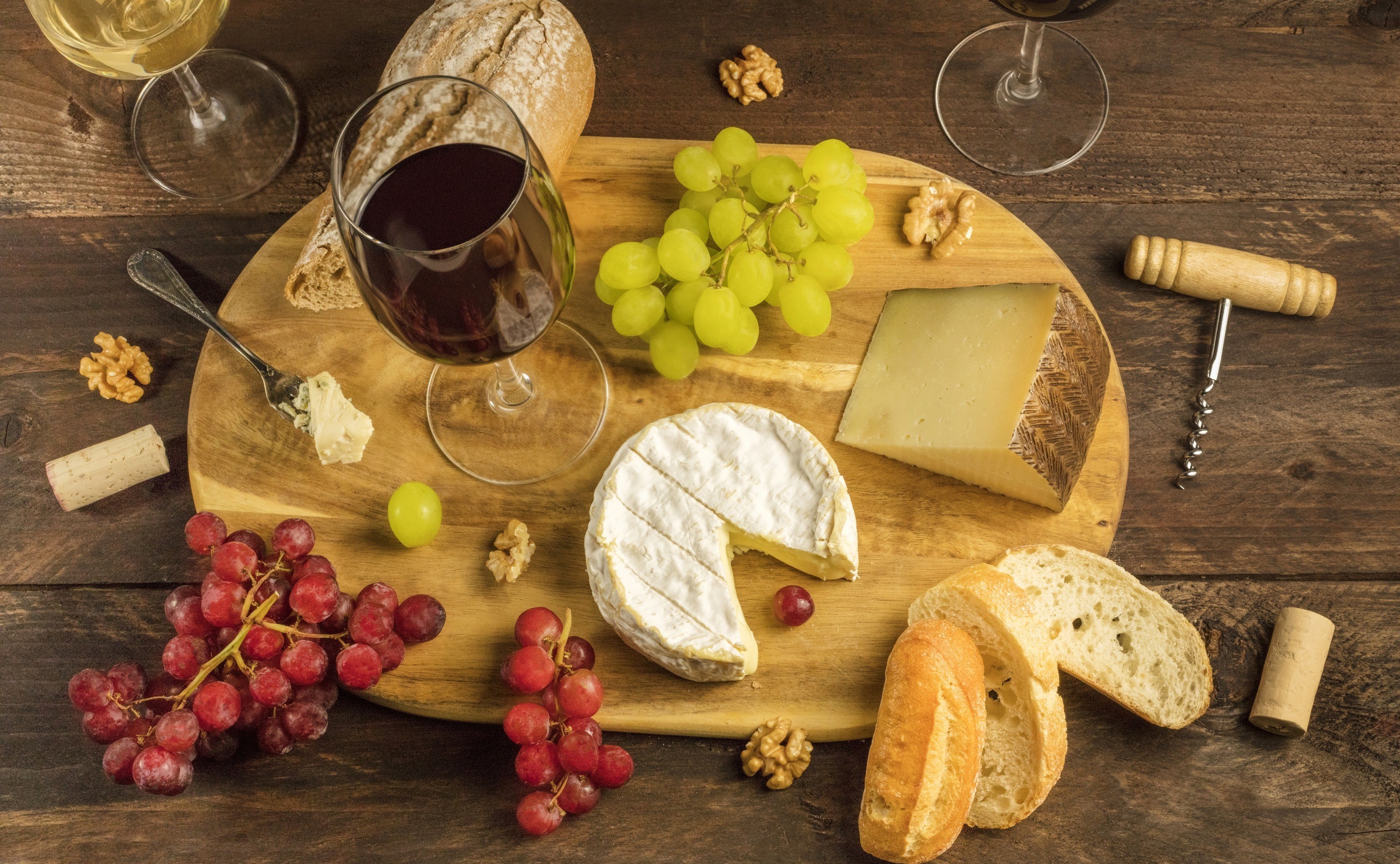 Cheese and wine tasting with grapes and bread HD Wallpaper