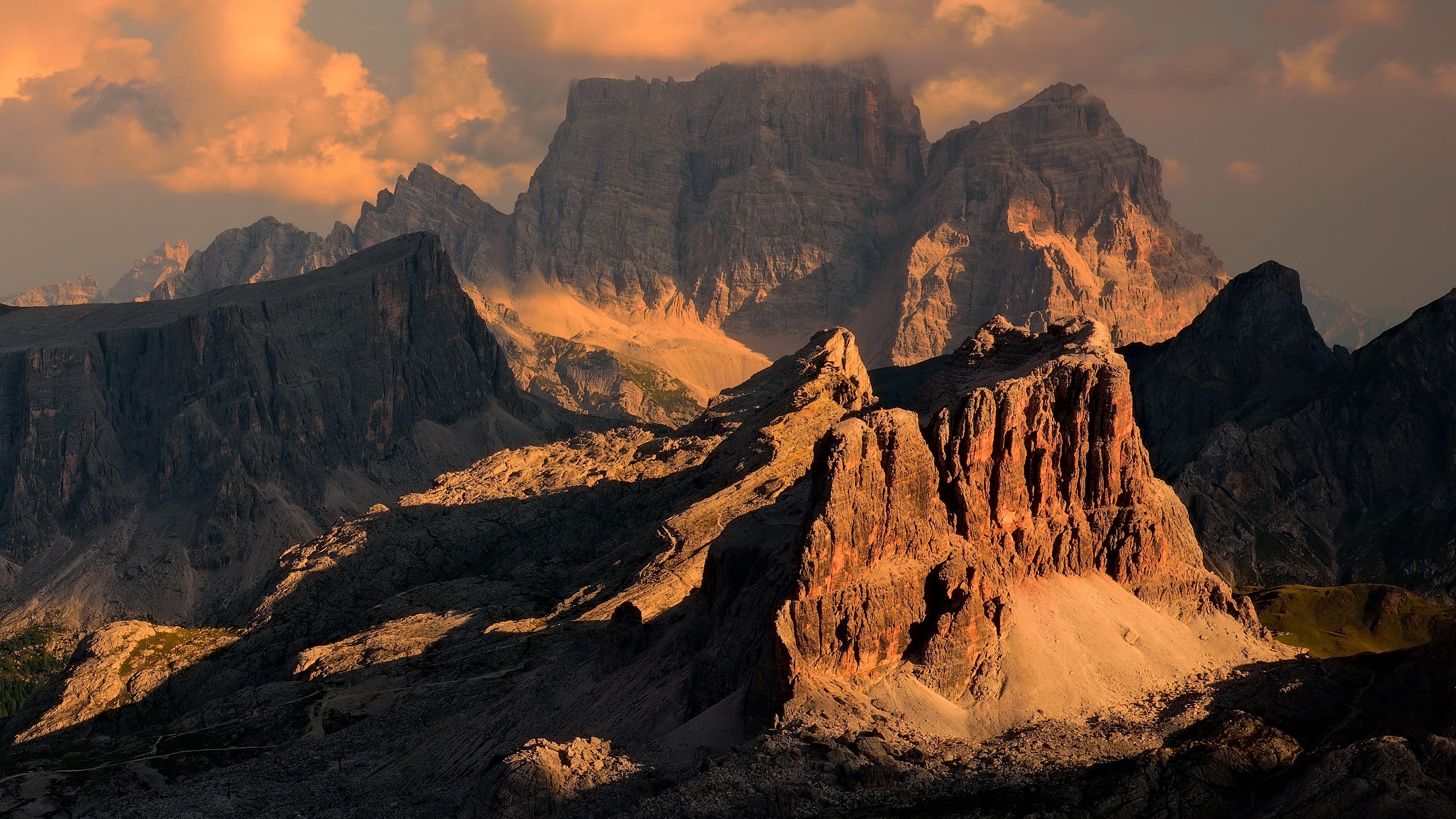 4K Mountain Landscape HD Wallpaper