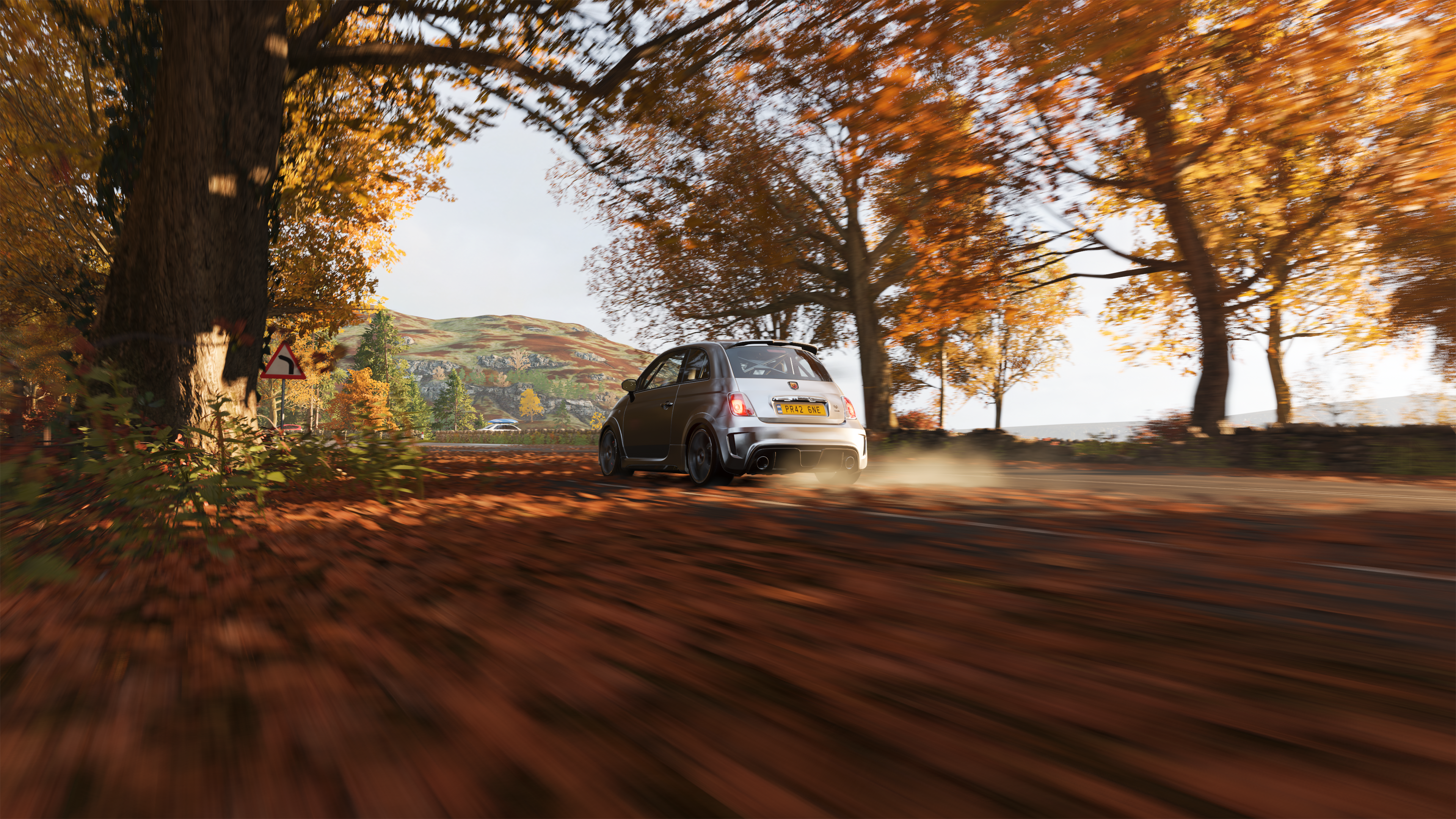 4K Forza Horizon 4 Abarth 695 Biposto in Fall HD Wallpaper