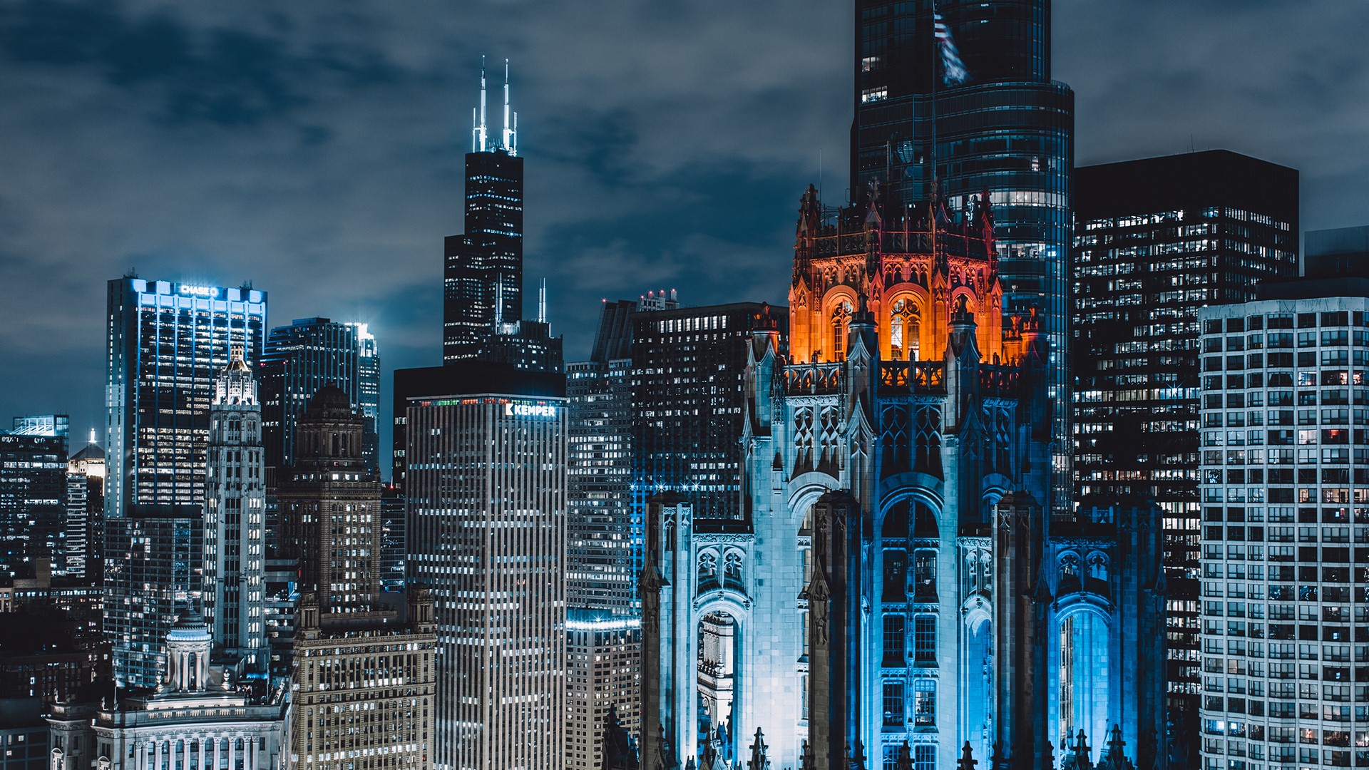 Chicago cityscape at night with illuminated skyscrapers HD Wallpaper
