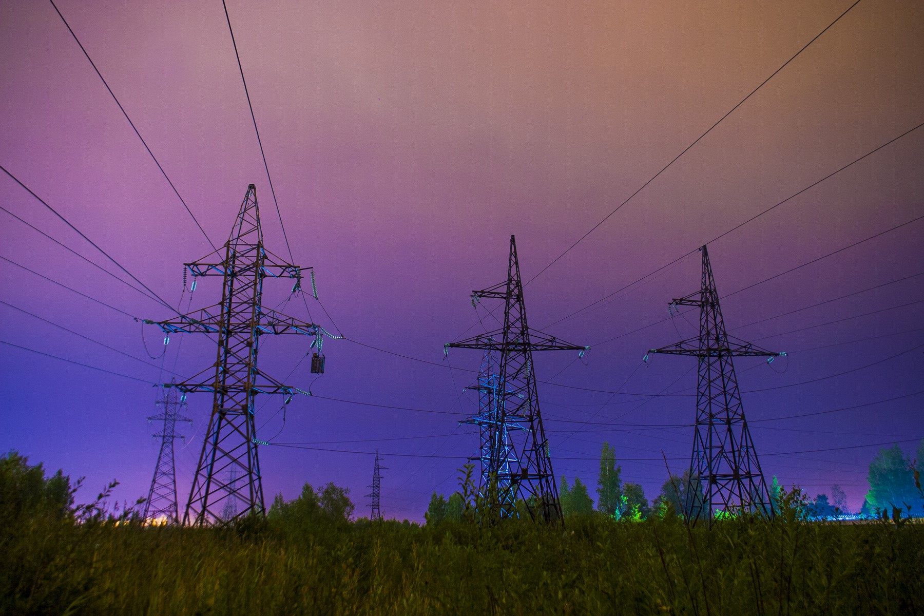 Power lines against a twilight sky HD Wallpaper
