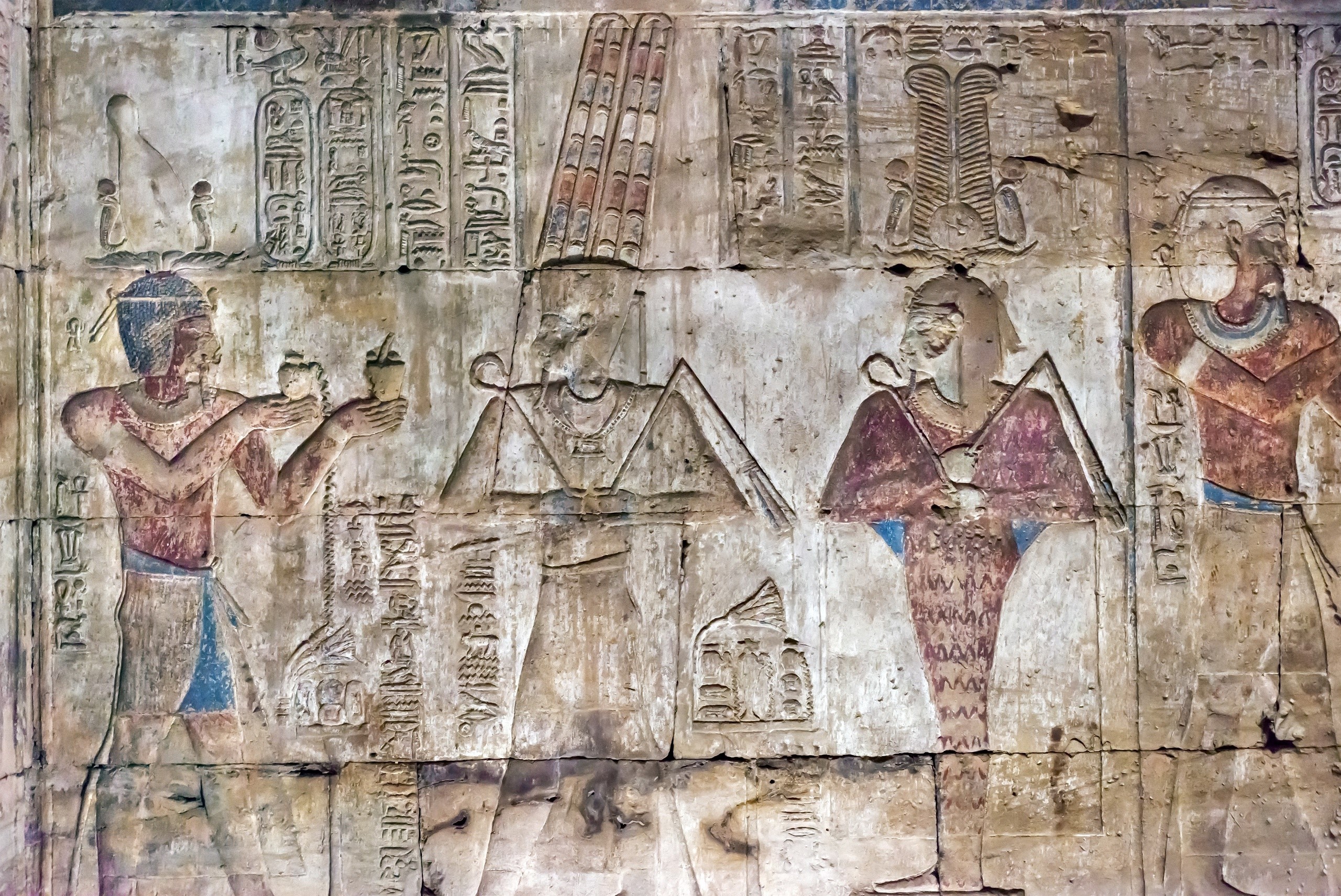 Ancient Egyptian Hieroglyphs and Figures on a Wall HD Wallpaper