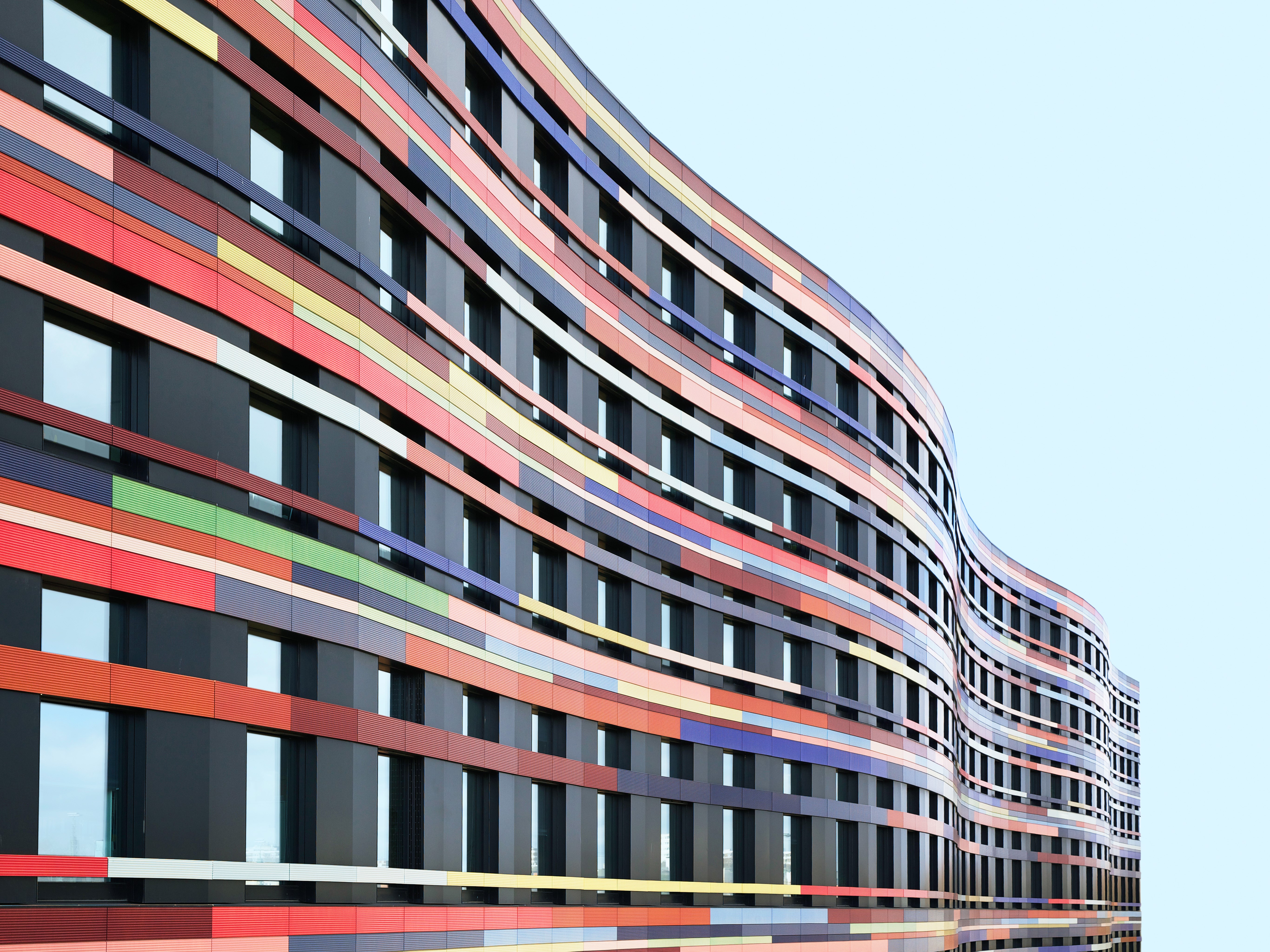 Colorful wavy office building architecture HD Wallpaper