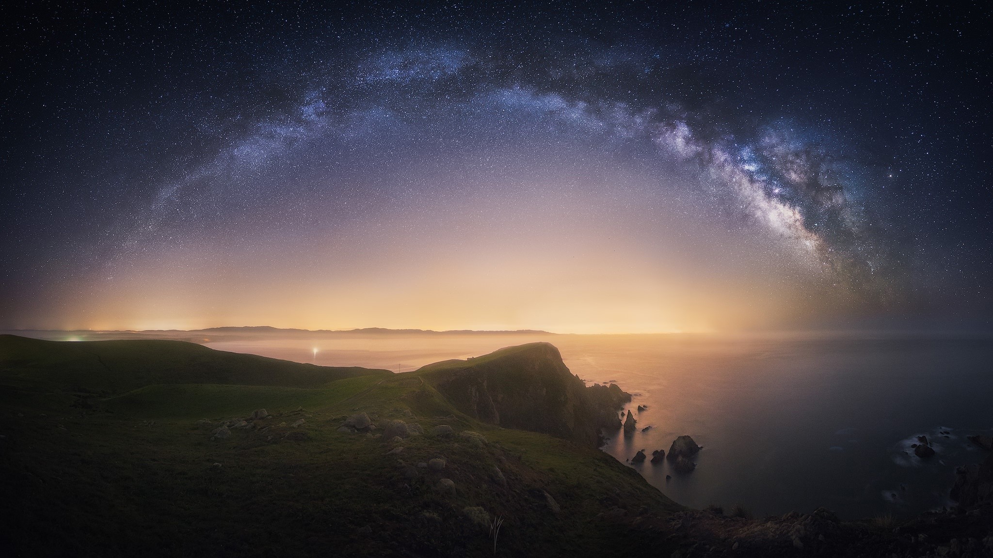 Milky Way over Point Reyes Coastline HD Wallpaper