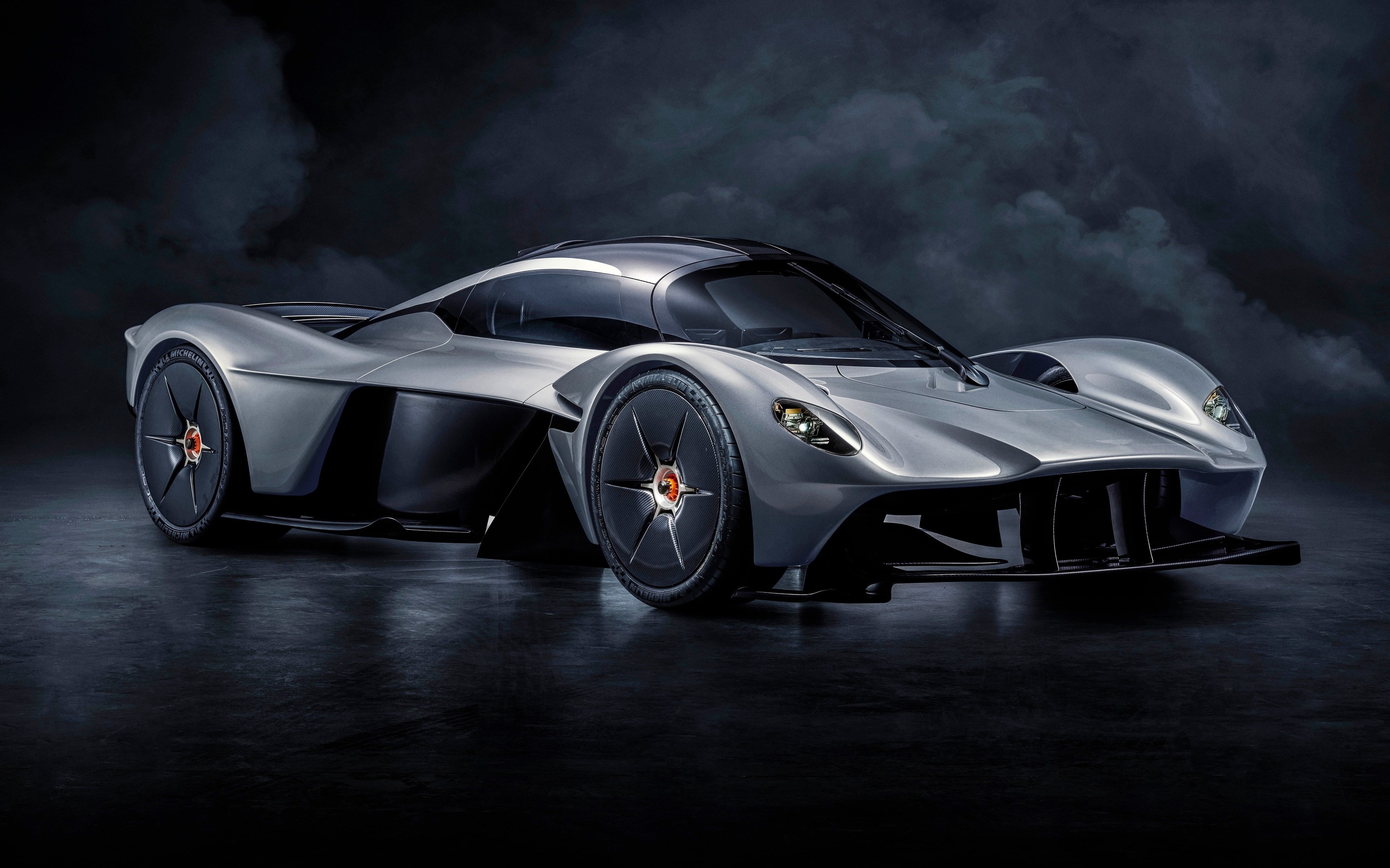Aston Martin Valkyrie hypercar HD Wallpaper